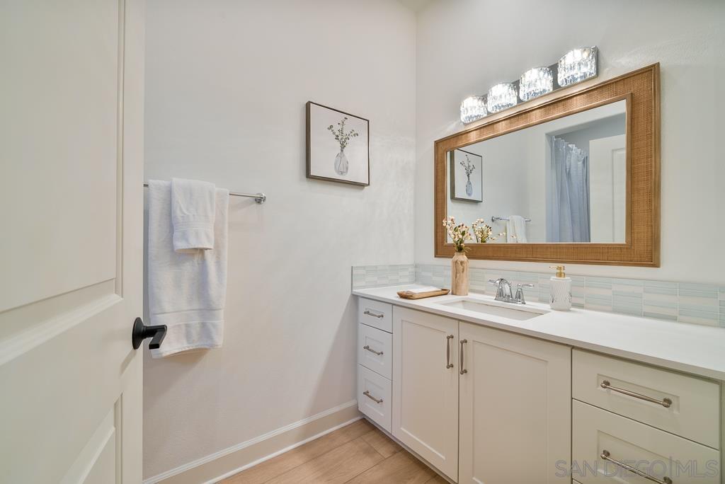 Detail Gallery Image 7 of 55 For 16750  Coyote Bush Dr  #58,  San Diego,  CA 92127 - 3 Beds | 3 Baths