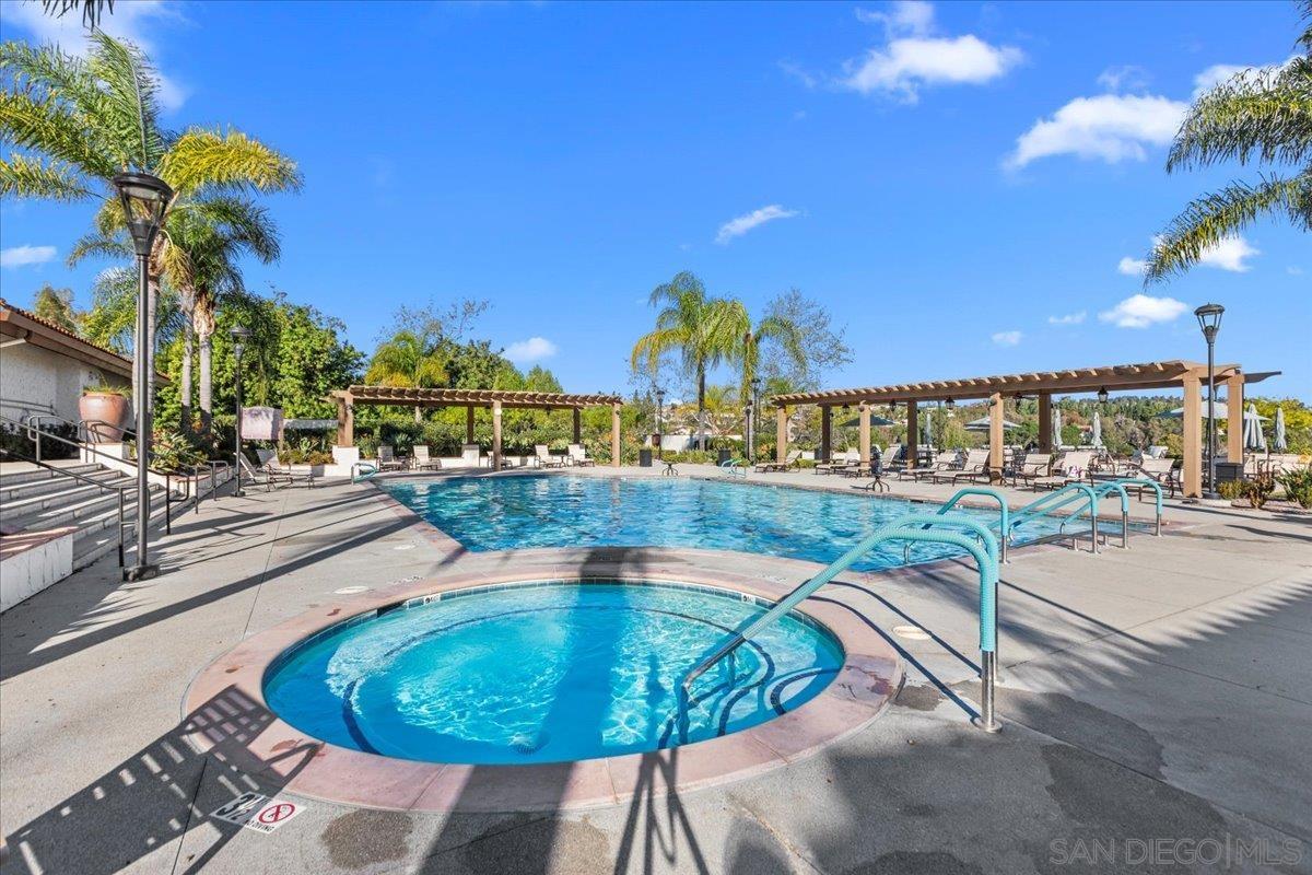 Detail Gallery Image 37 of 43 For 28192  Alava, Mission Viejo,  CA 92692 - 3 Beds | 3 Baths