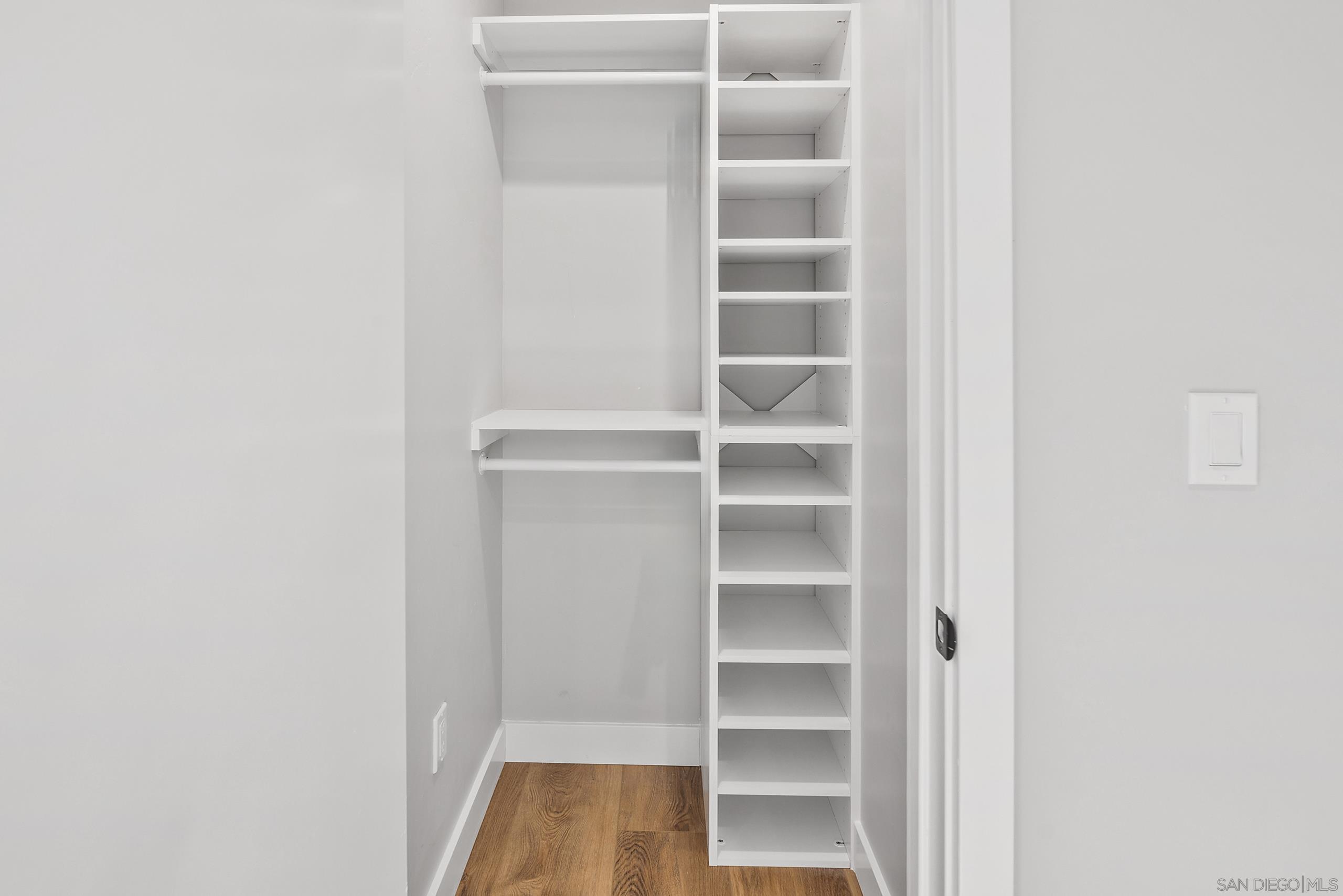 Detail Gallery Image 37 of 50 For 5830  Desert View Dr, La Jolla,  CA 92037 - 3 Beds | 2 Baths