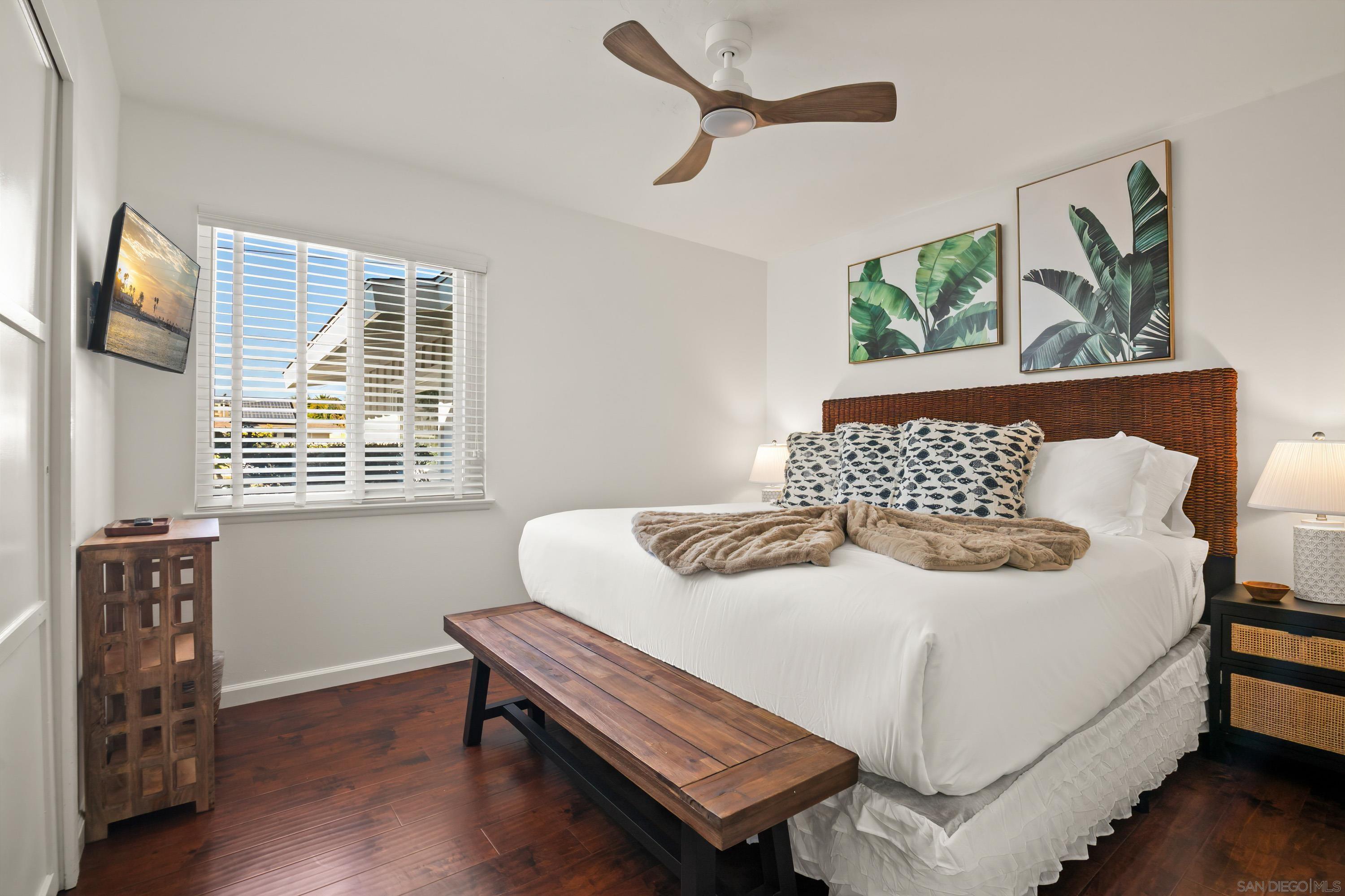 Detail Gallery Image 6 of 36 For 4489  Bertha Street, San Diego,  CA 92117 - 3 Beds | 2 Baths