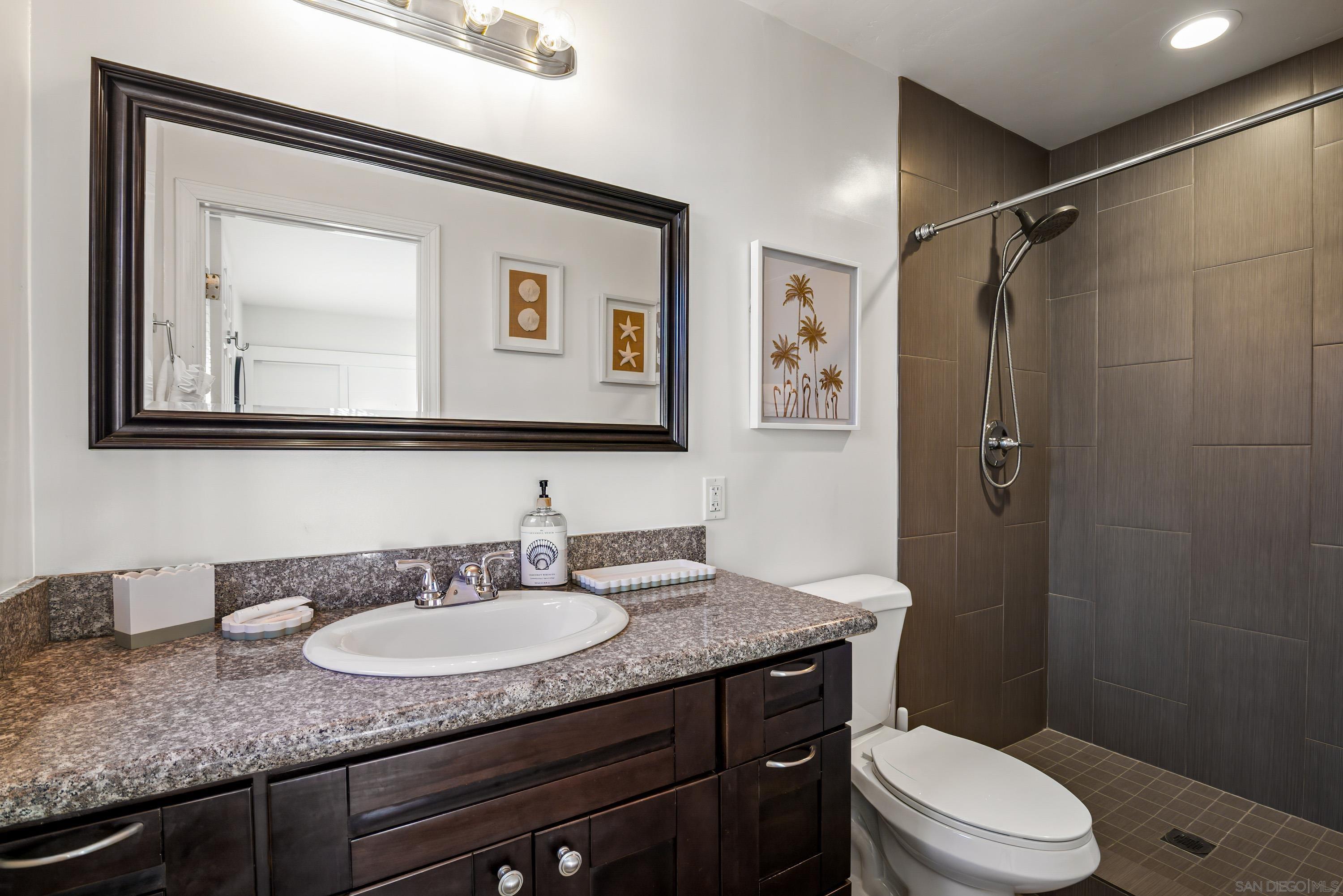 Detail Gallery Image 7 of 36 For 4489  Bertha Street, San Diego,  CA 92117 - 3 Beds | 2 Baths