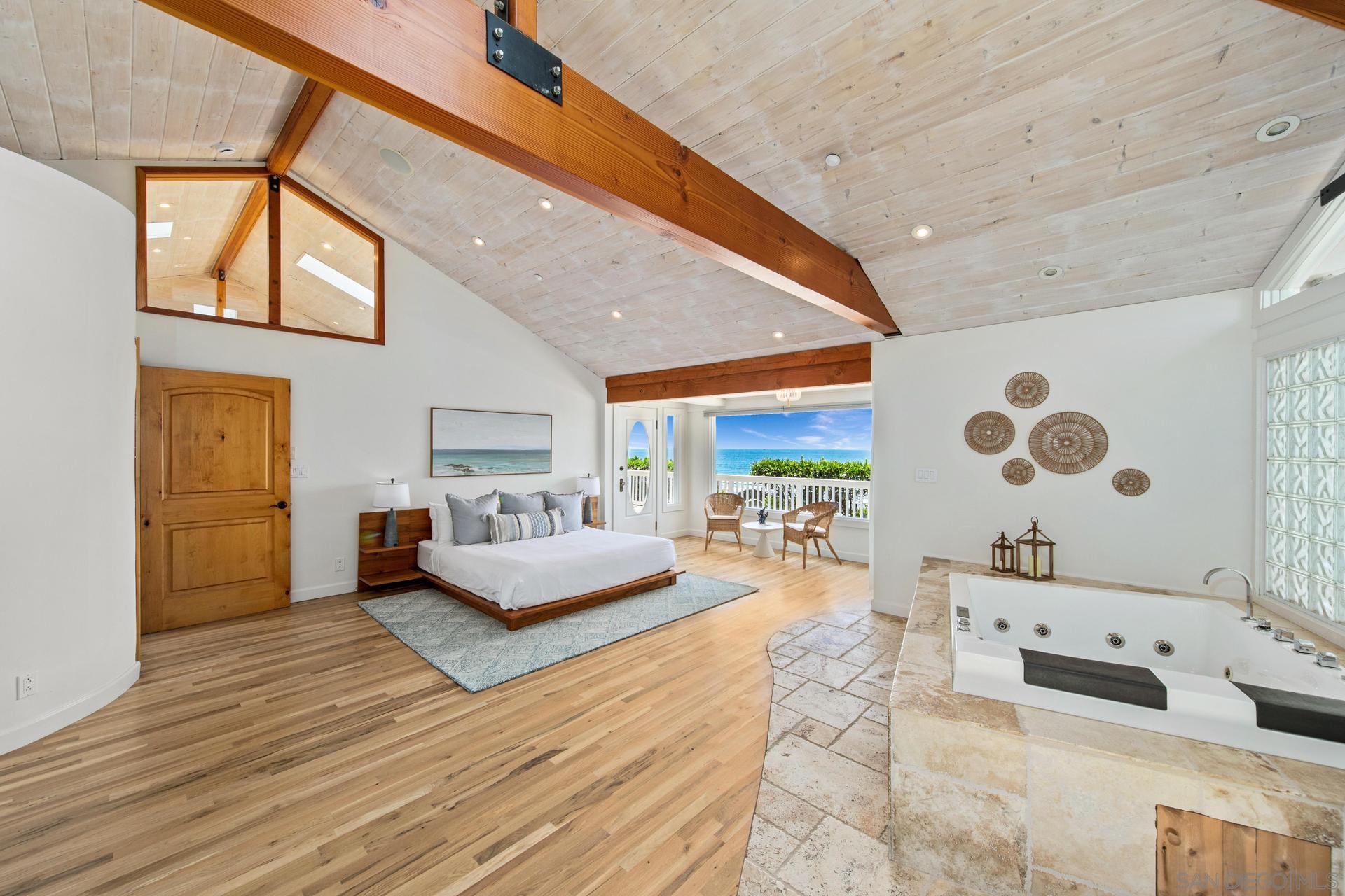 Detail Gallery Image 19 of 55 For 4853/620  Ocean/Law, San Diego,  CA 92109 - 3 Beds | 3/1 Baths