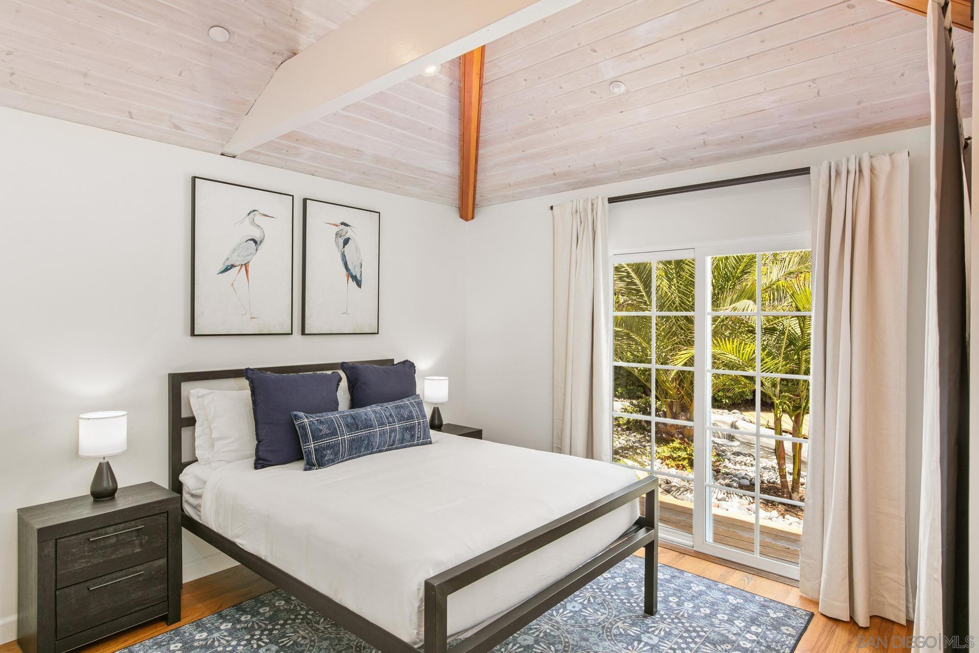 Detail Gallery Image 27 of 55 For 4853/620  Ocean/Law, San Diego,  CA 92109 - 3 Beds | 3/1 Baths