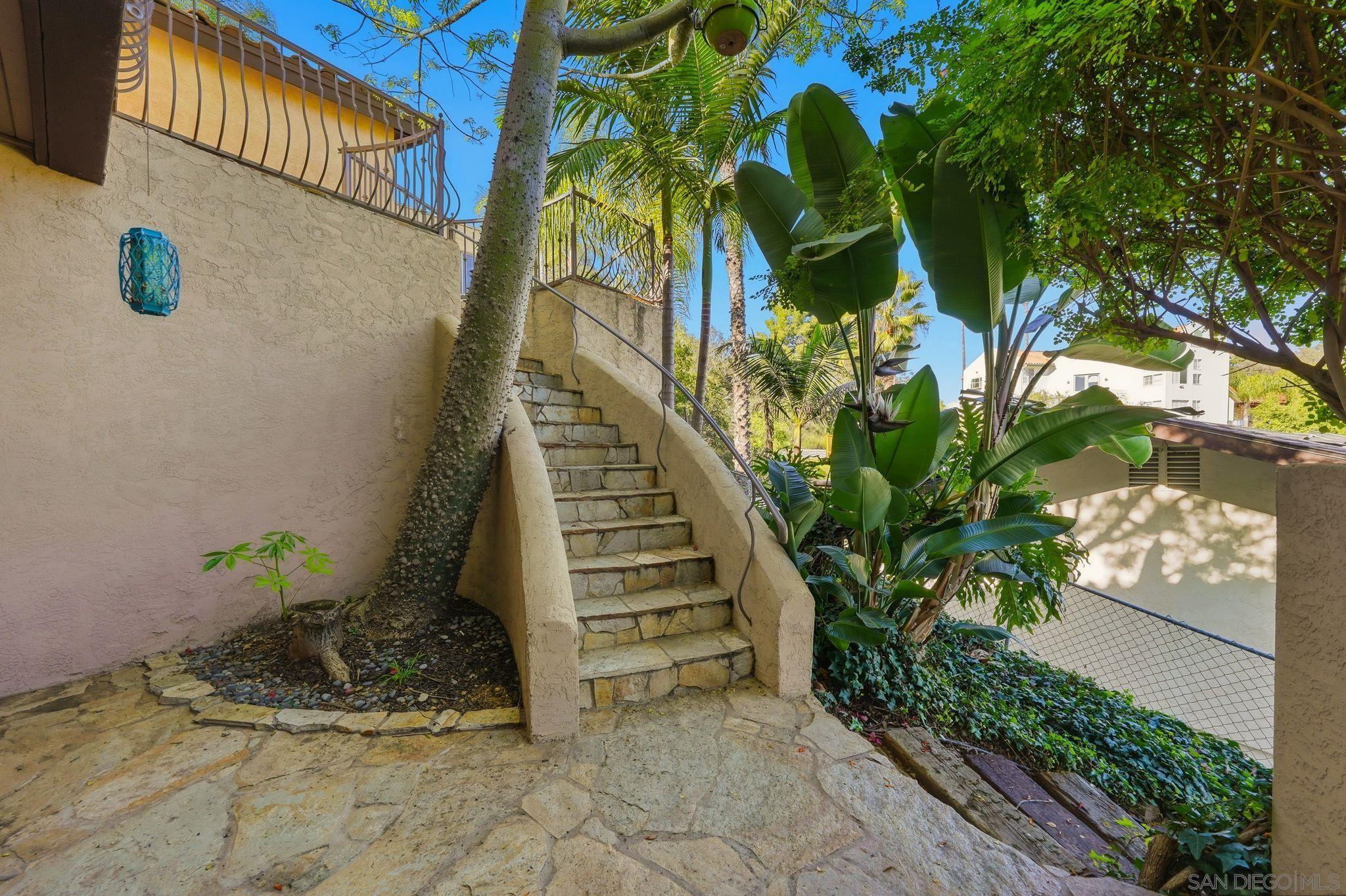 Detail Gallery Image 60 of 74 For 9610  Vista Del Sol, Spring Valley,  CA 91977 - 7 Beds | 4/1 Baths