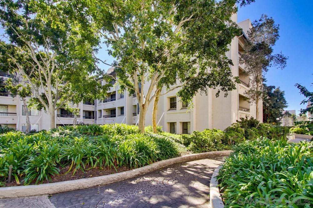 Detail Gallery Image 2 of 29 For 5765  Friars Rd, San Diego,  CA 92110 - 2 Beds | 2 Baths