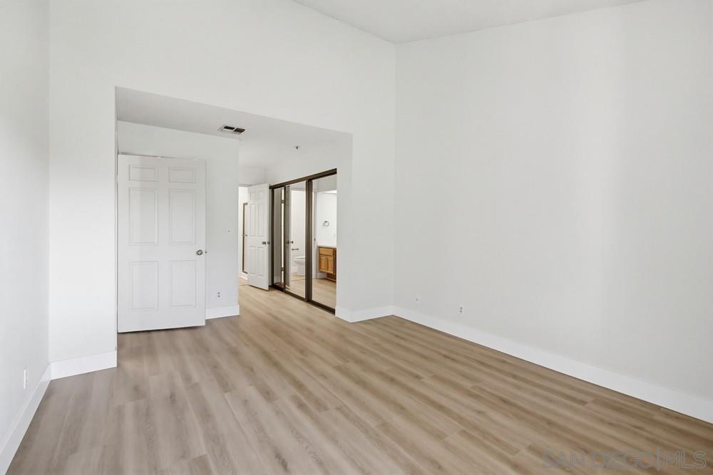 Detail Gallery Image 21 of 29 For 5765  Friars Rd, San Diego,  CA 92110 - 2 Beds | 2 Baths