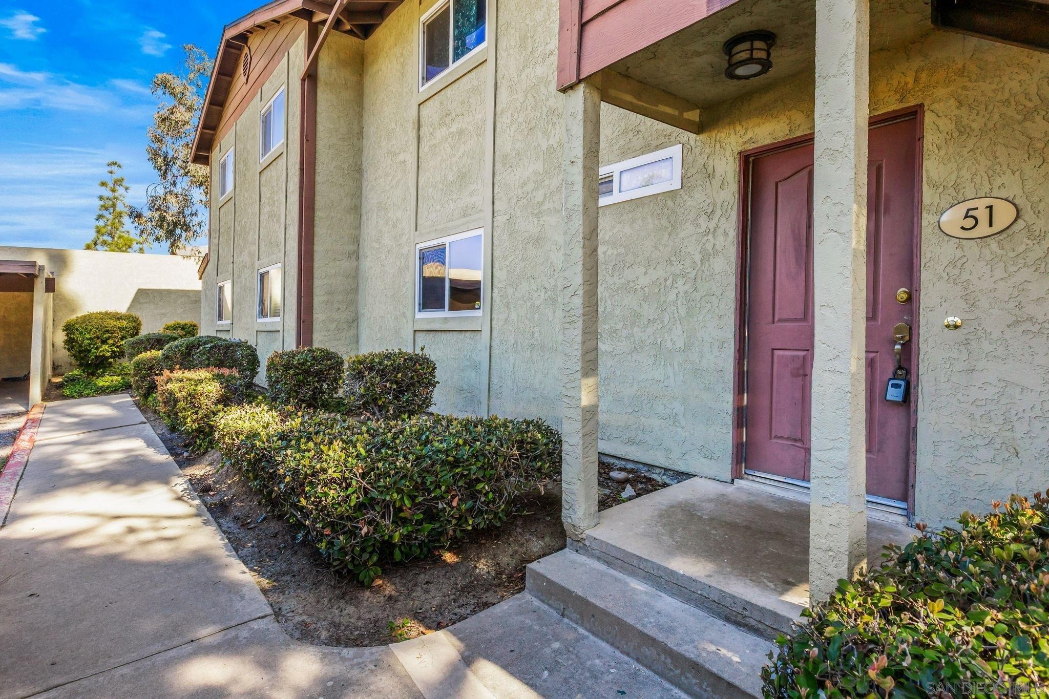 Detail Gallery Image 3 of 27 For 510  Calle Montecito  #51,  Oceanside,  CA 92057 - 2 Beds | 1 Baths