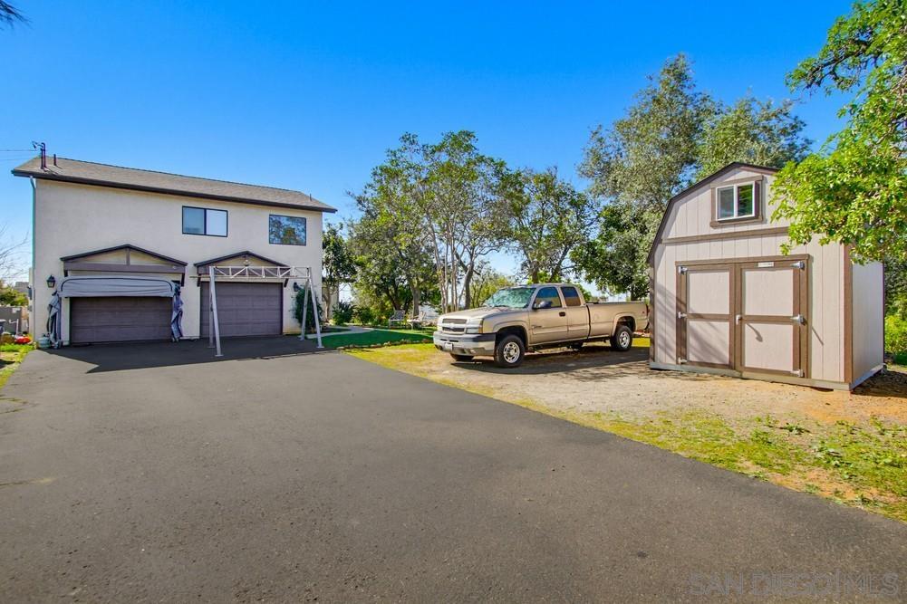 Detail Gallery Image 4 of 59 For 9149  Oso Rd, Spring Valley,  CA 91977 - 4 Beds | 3 Baths