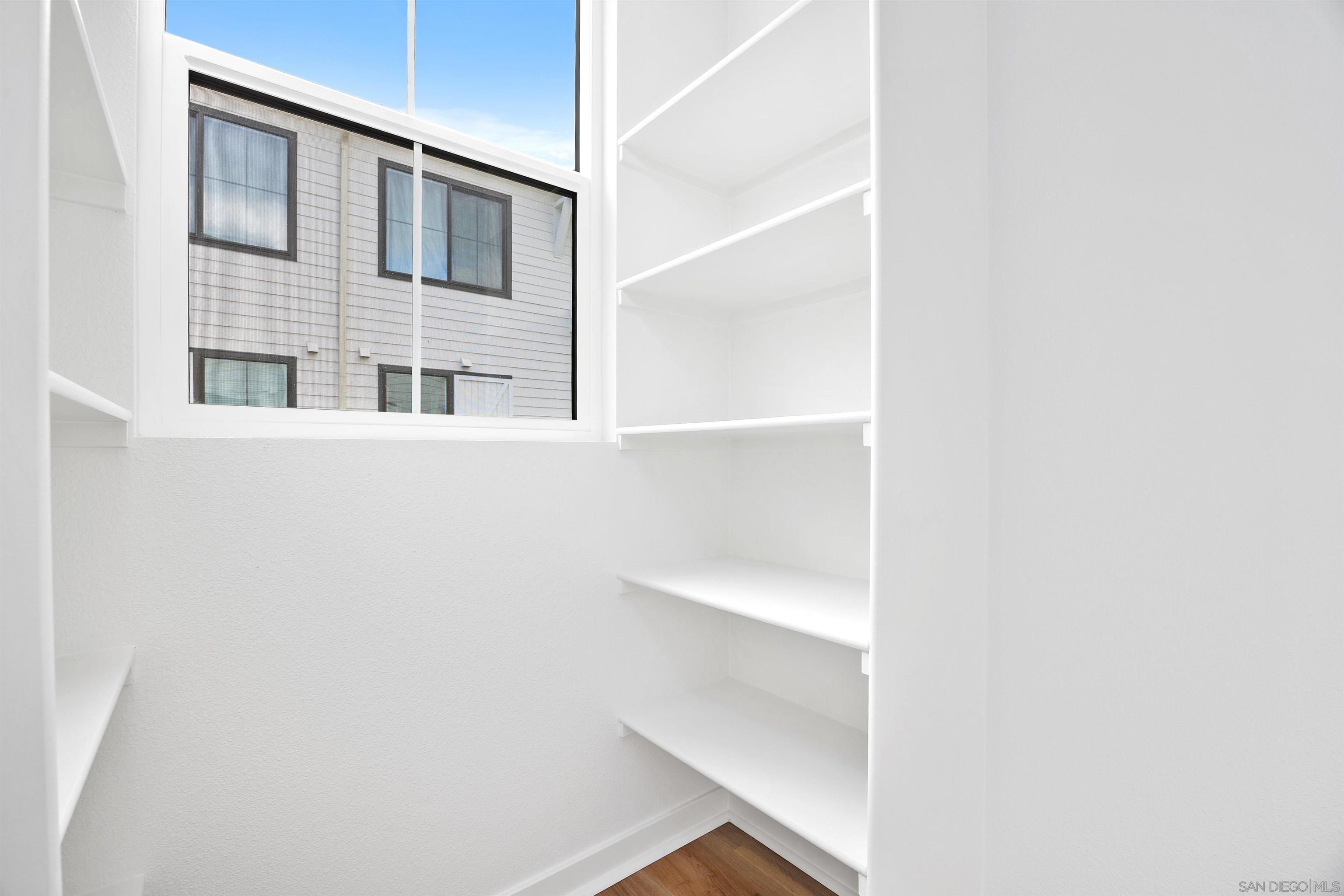 Detail Gallery Image 19 of 27 For 2572  Chamomile, Carlsbad,  CA 92008 - 3 Beds | 2/2 Baths