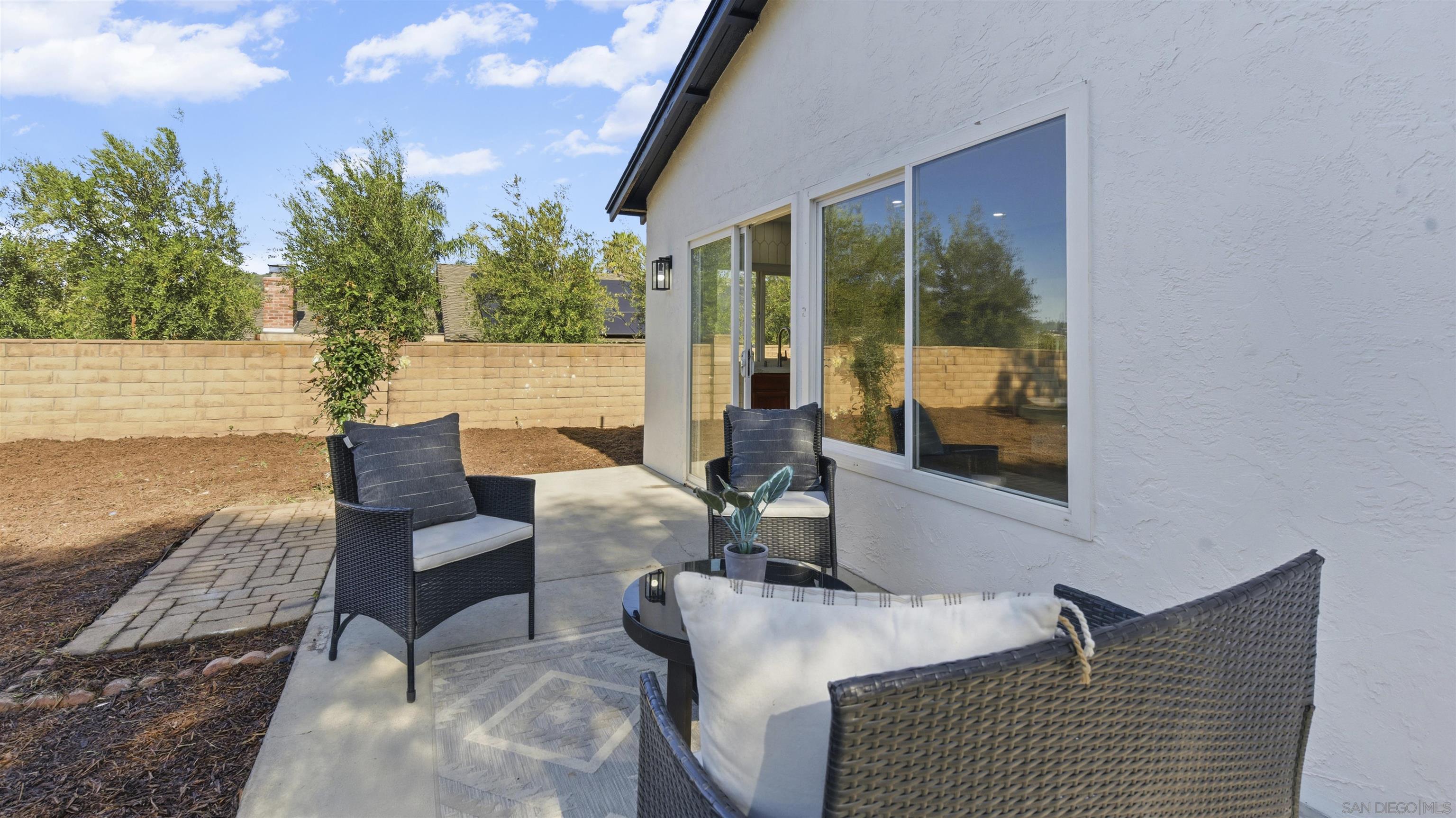 Detail Gallery Image 20 of 30 For 1151  Conway Dr, Escondido,  CA 92027 - 3 Beds | 2 Baths