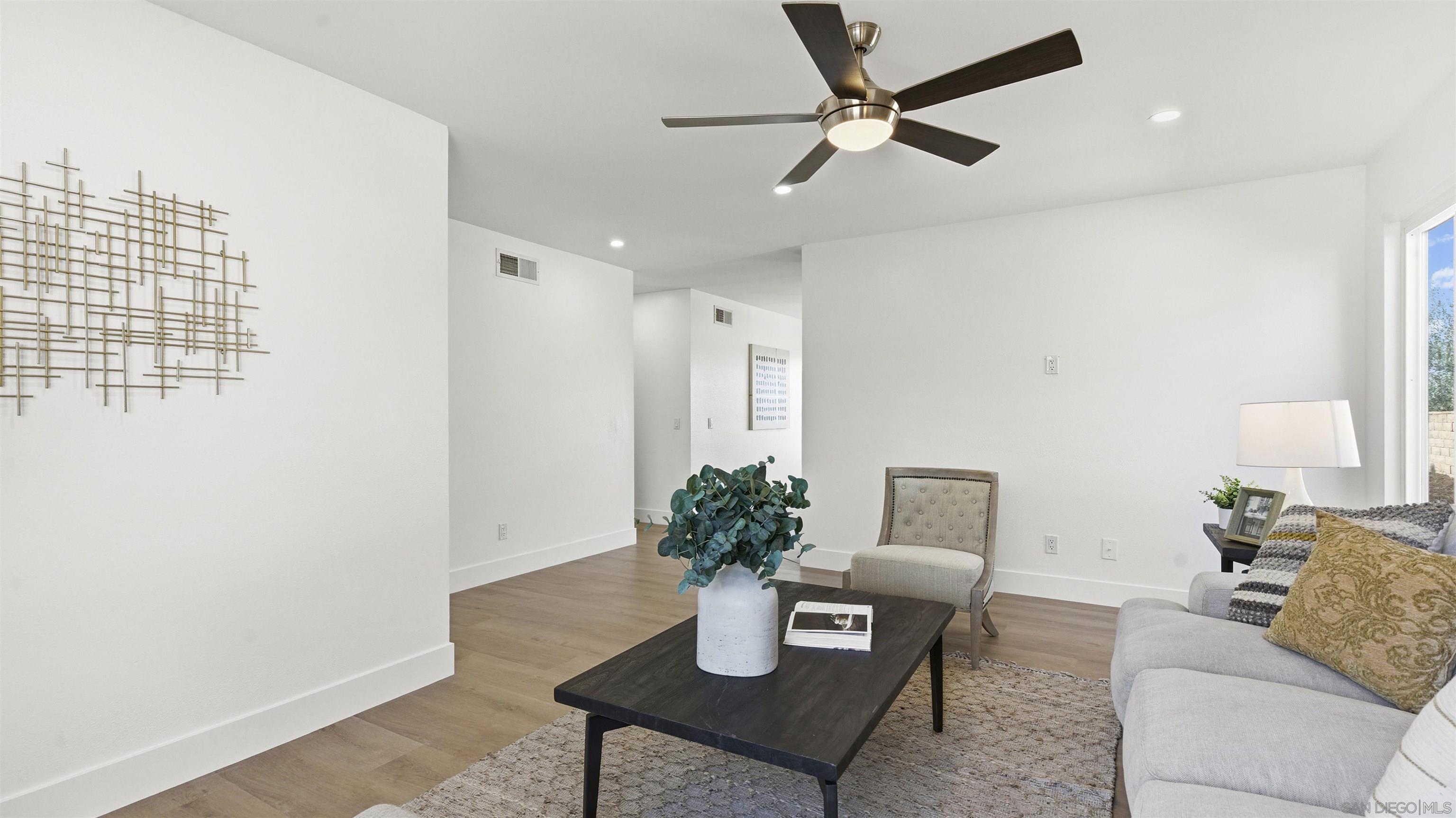 Detail Gallery Image 5 of 30 For 1151  Conway Dr, Escondido,  CA 92027 - 3 Beds | 2 Baths