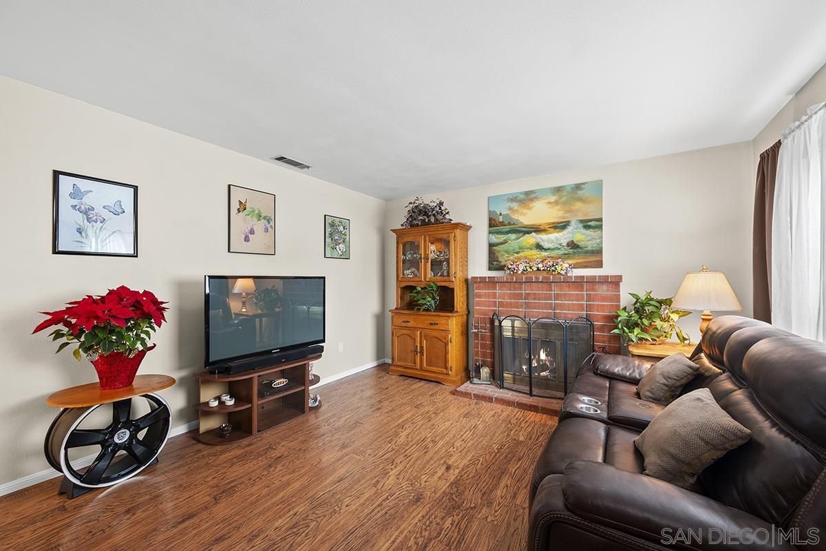 Detail Gallery Image 8 of 53 For 9948  Kincaid St, Santee,  CA 92071 - 3 Beds | 2 Baths