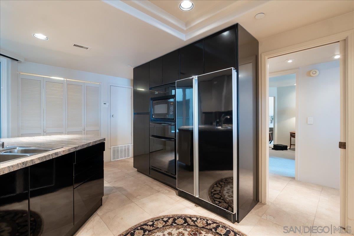 Detail Gallery Image 29 of 45 For 333  Coast Blvd  #8,  La Jolla,  CA 92037 - 2 Beds | 2 Baths