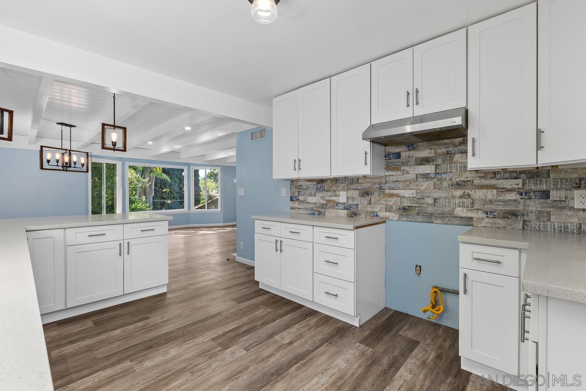 Detail Gallery Image 15 of 48 For 820  Cookie Lane, Fallbrook,  CA 92028 - 4 Beds | 3 Baths