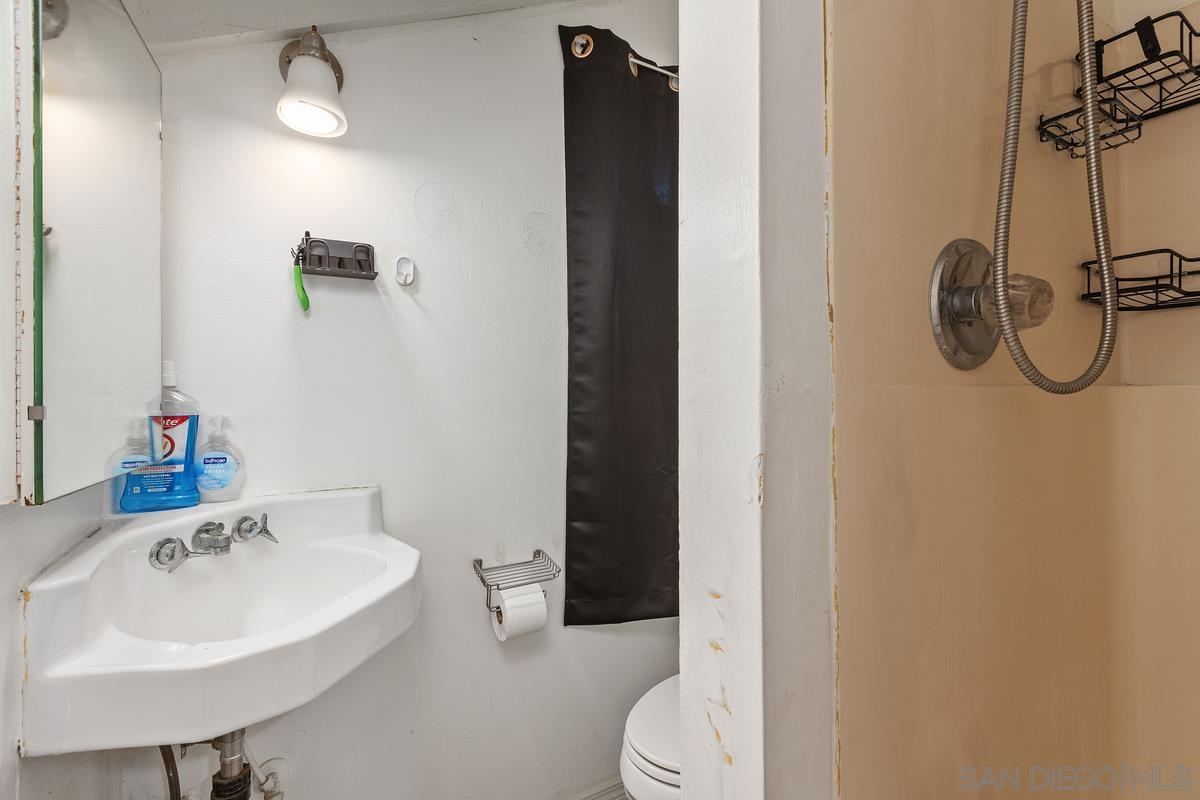 Detail Gallery Image 47 of 48 For 820  Cookie Lane, Fallbrook,  CA 92028 - 4 Beds | 3 Baths