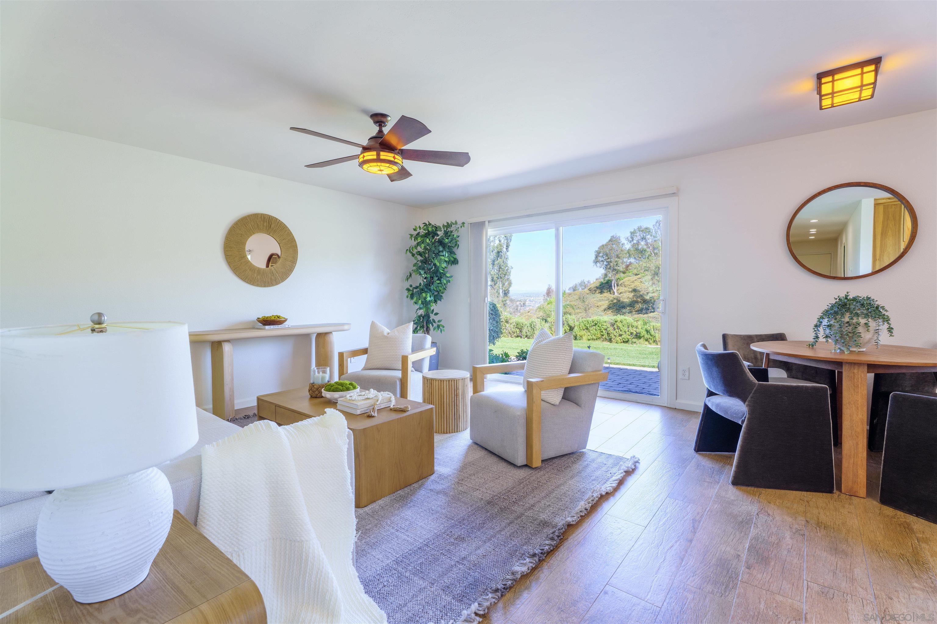 Detail Gallery Image 2 of 32 For 4382  Dowitcher Way, Oceanside,  CA 92057 - 2 Beds | 2 Baths