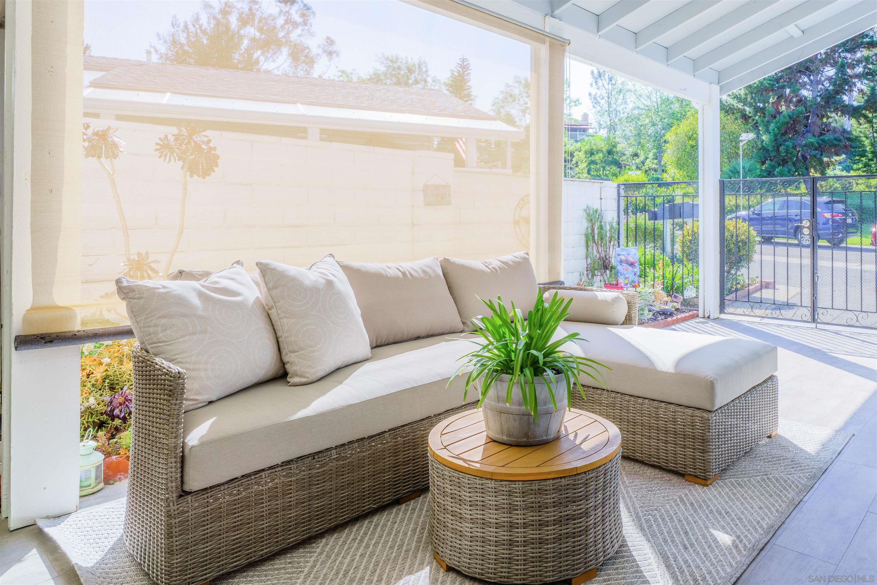 Detail Gallery Image 22 of 32 For 4382  Dowitcher Way, Oceanside,  CA 92057 - 2 Beds | 2 Baths