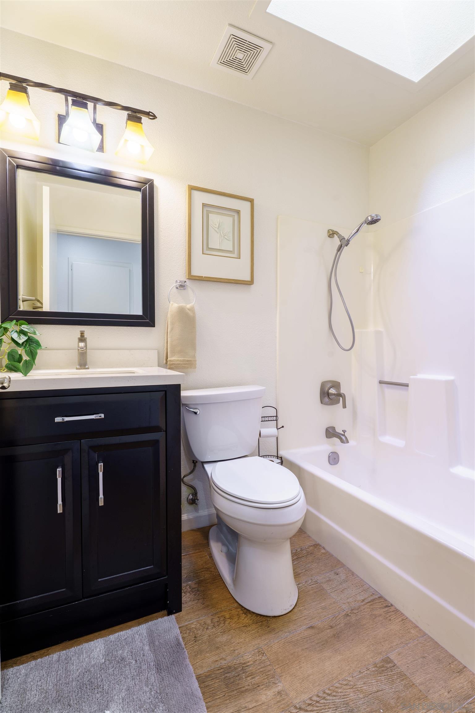 Detail Gallery Image 24 of 34 For 4382  Dowitcher Way, Oceanside,  CA 92057 - 2 Beds | 2 Baths