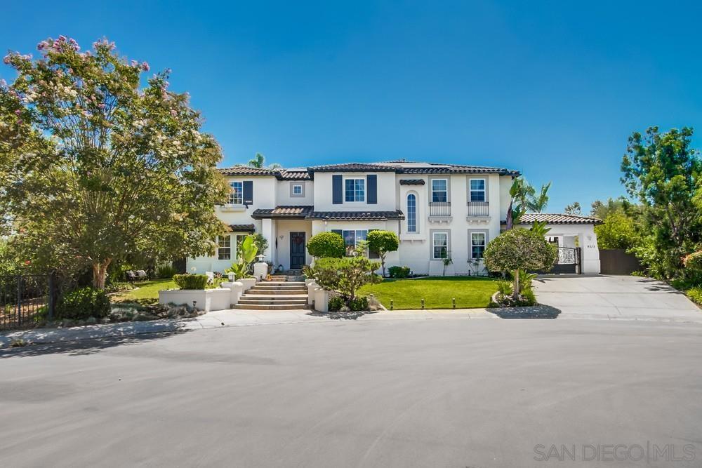 Detail Gallery Image 2 of 74 For 9373  Fostoria Ct, San Diego,  CA 92127 - 5 Beds | 5/1 Baths