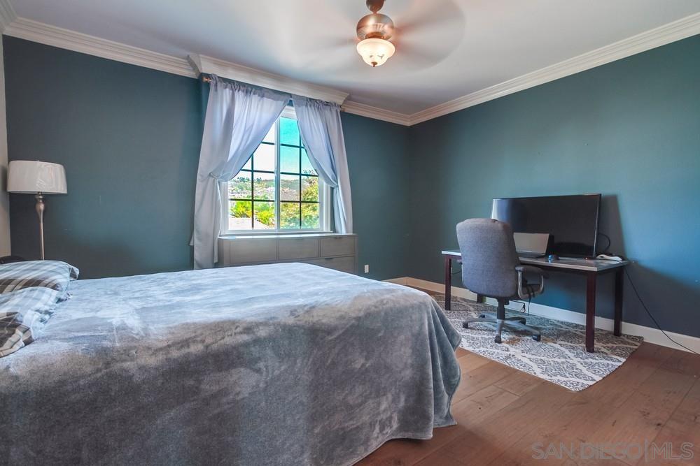 Detail Gallery Image 23 of 74 For 9373  Fostoria Ct, San Diego,  CA 92127 - 5 Beds | 5/1 Baths