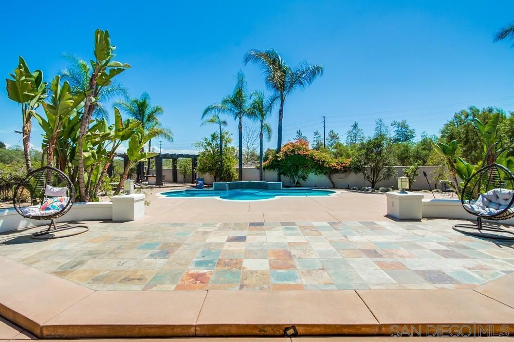 Detail Gallery Image 29 of 74 For 9373  Fostoria Ct, San Diego,  CA 92127 - 5 Beds | 5/1 Baths