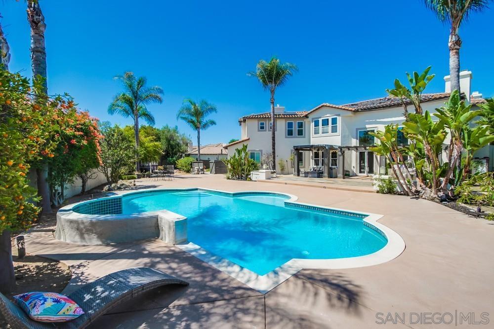 Detail Gallery Image 34 of 74 For 9373  Fostoria Ct, San Diego,  CA 92127 - 5 Beds | 5/1 Baths