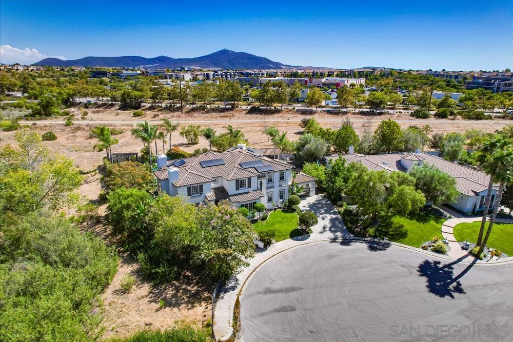 Detail Gallery Image 45 of 74 For 9373  Fostoria Ct, San Diego,  CA 92127 - 5 Beds | 5/1 Baths