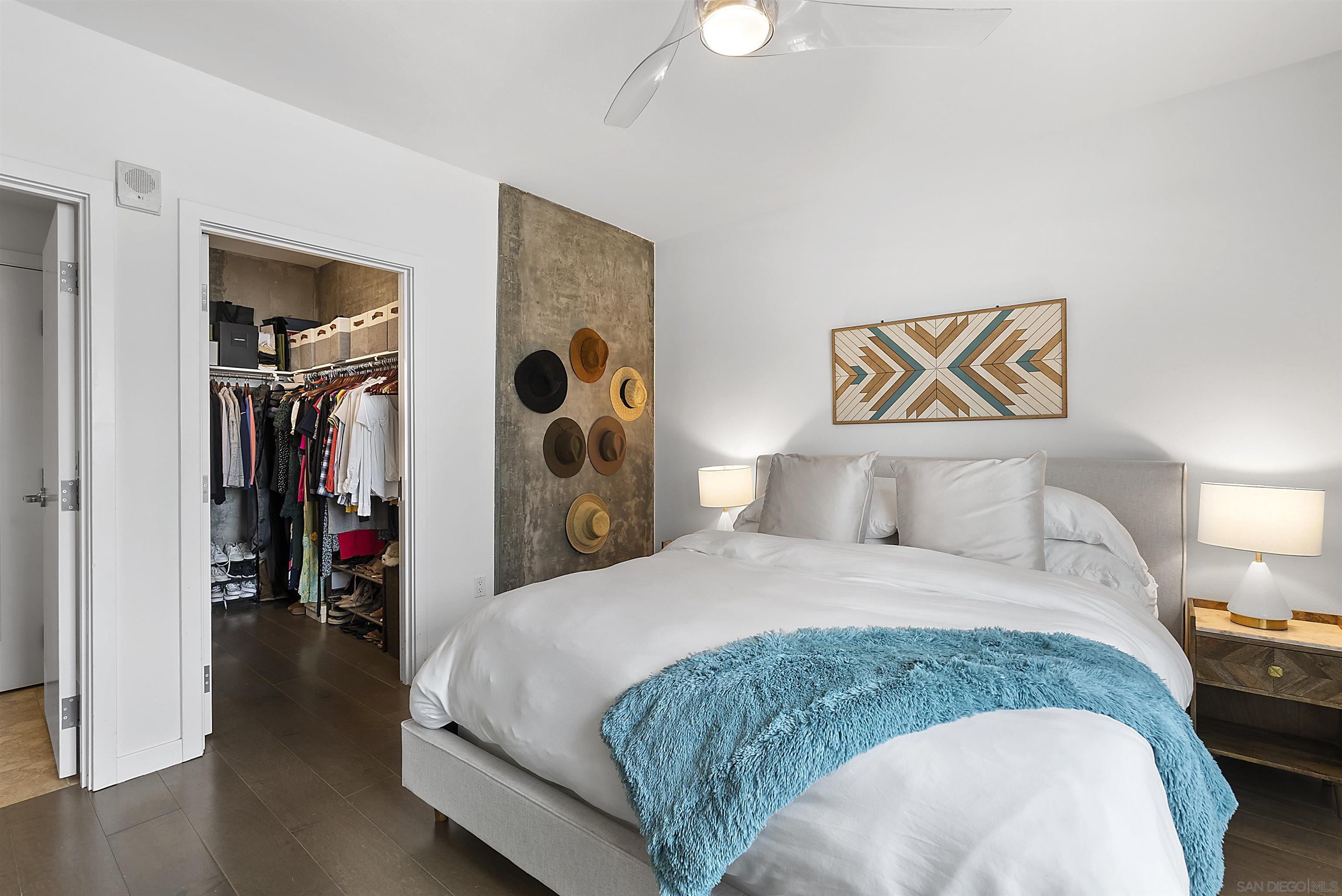 Detail Gallery Image 15 of 33 For 800  the Mark Ln  803, San Diego,  CA 92101 - 1 Beds | 1 Baths