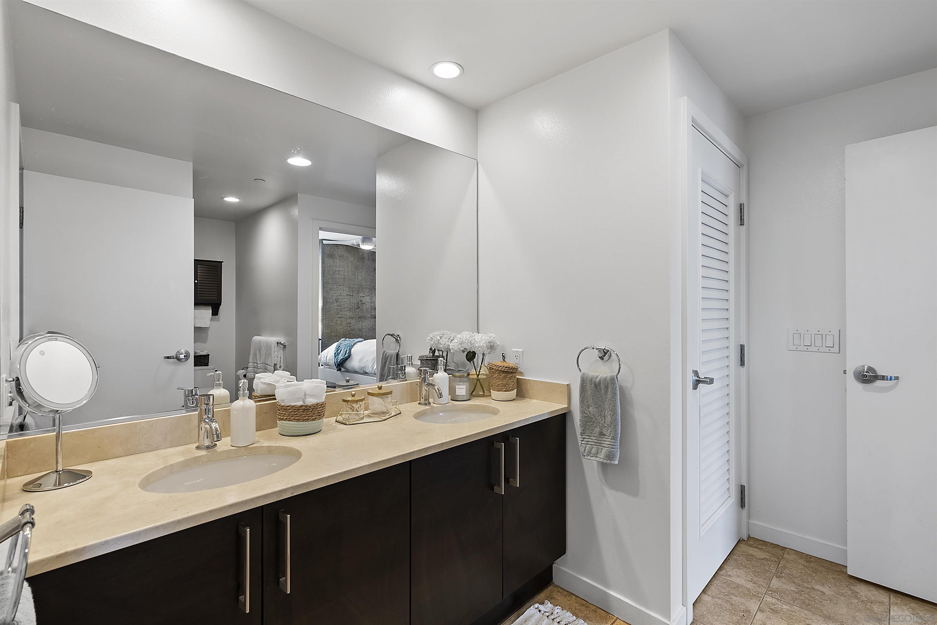 Detail Gallery Image 19 of 33 For 800  the Mark Ln  803, San Diego,  CA 92101 - 1 Beds | 1 Baths