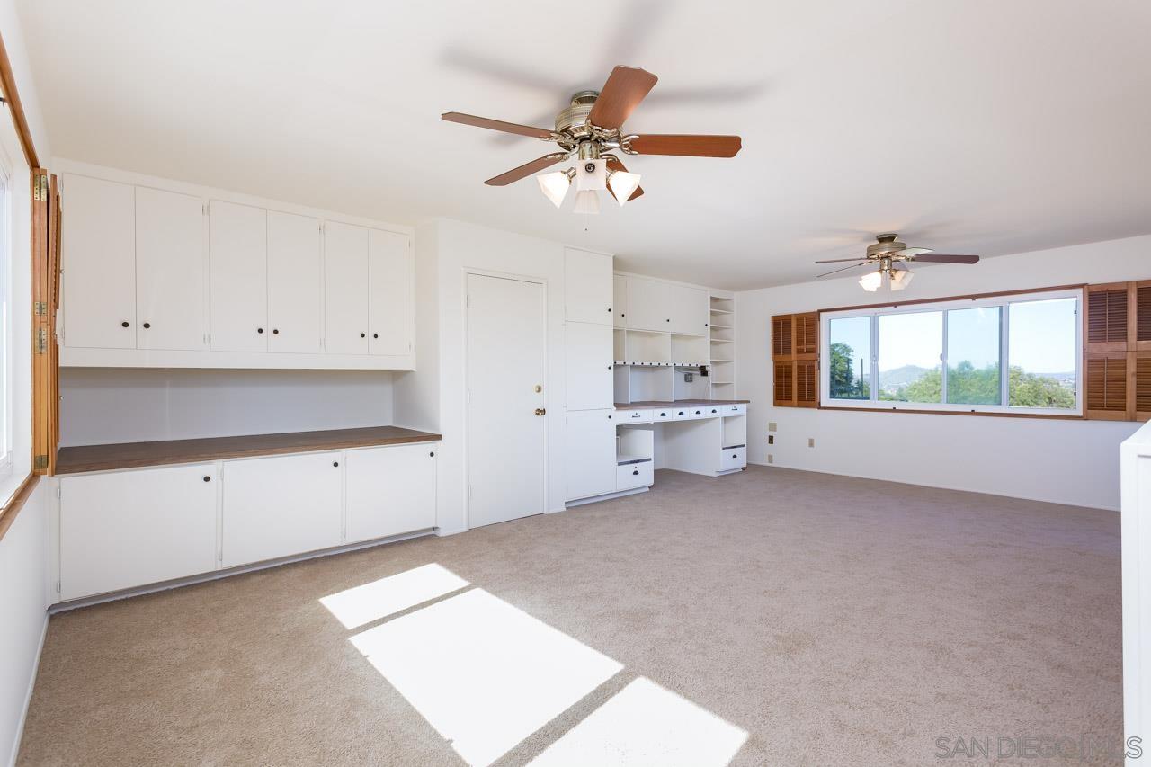 Detail Gallery Image 16 of 40 For 2019  Avenida Penasco, El Cajon,  CA 92019 - 5 Beds | 2 Baths