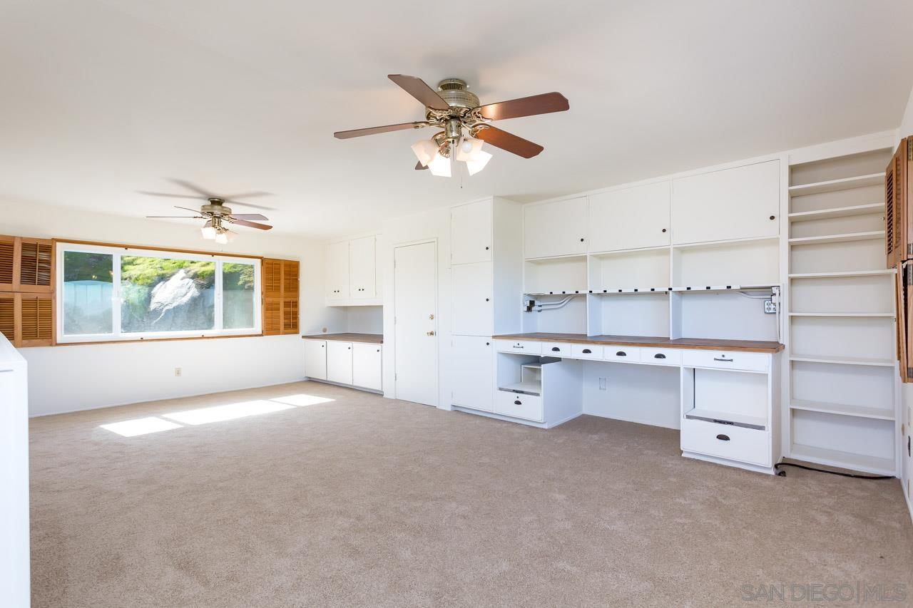 Detail Gallery Image 19 of 40 For 2019  Avenida Penasco, El Cajon,  CA 92019 - 5 Beds | 2 Baths