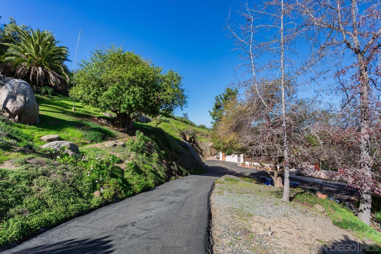 Detail Gallery Image 40 of 40 For 2019  Avenida Penasco, El Cajon,  CA 92019 - 5 Beds | 2 Baths