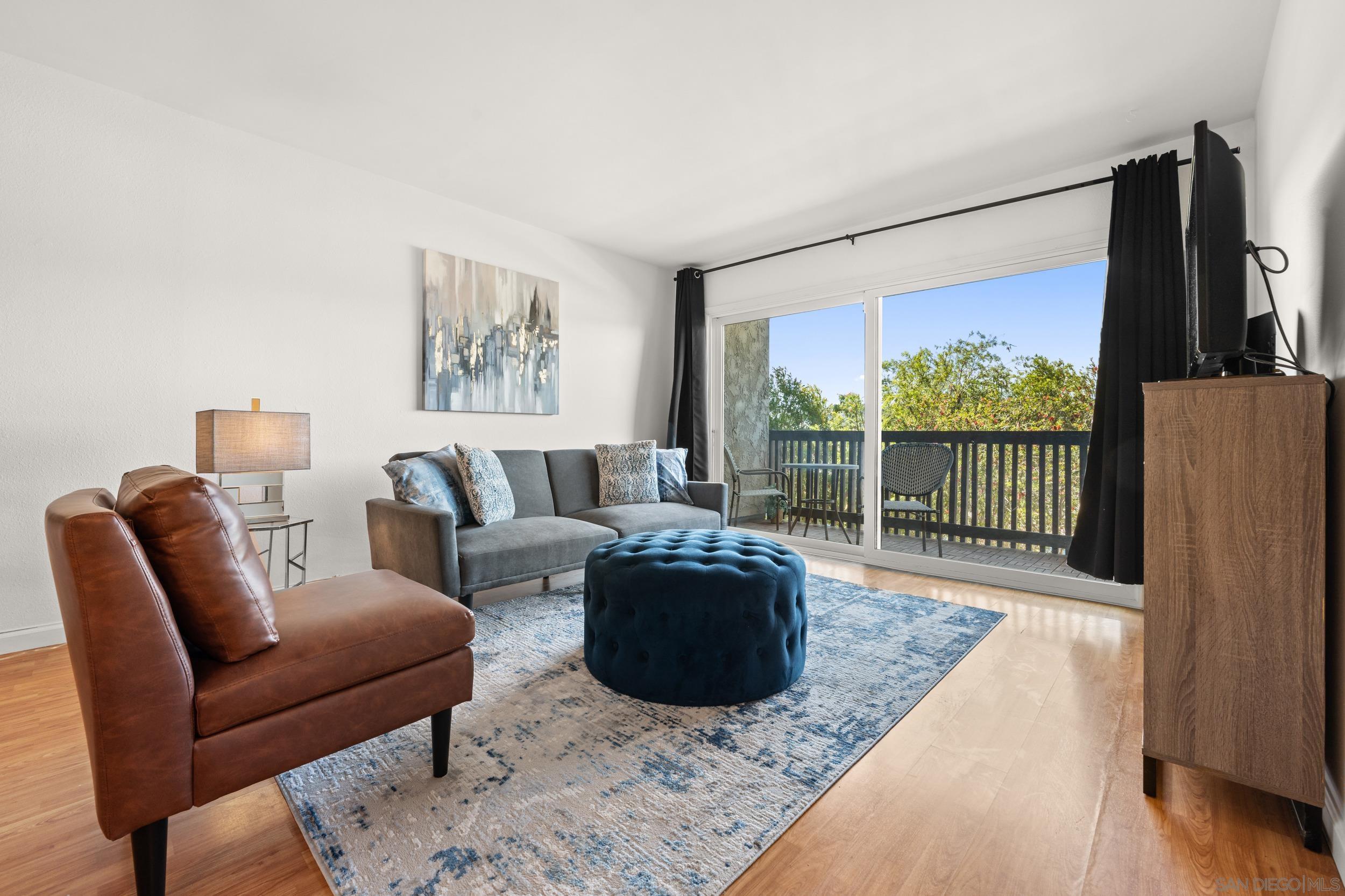 Detail Gallery Image 8 of 19 For 6202  Friars Rd  #215,  San Diego,  CA 92108 - 1 Beds | 1 Baths