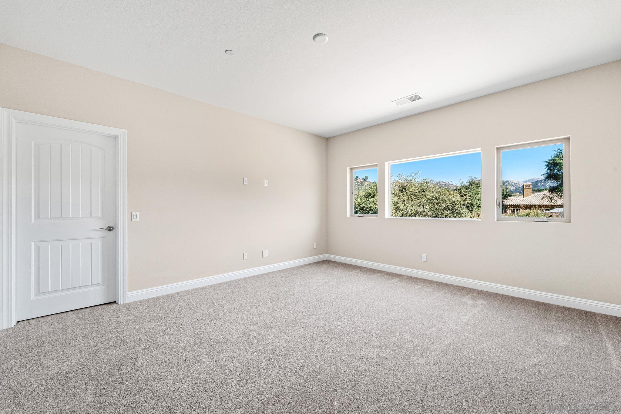 Detail Gallery Image 26 of 30 For 12649  via Vigneto, Lakeside,  CA 92040 - 4 Beds | 2/1 Baths