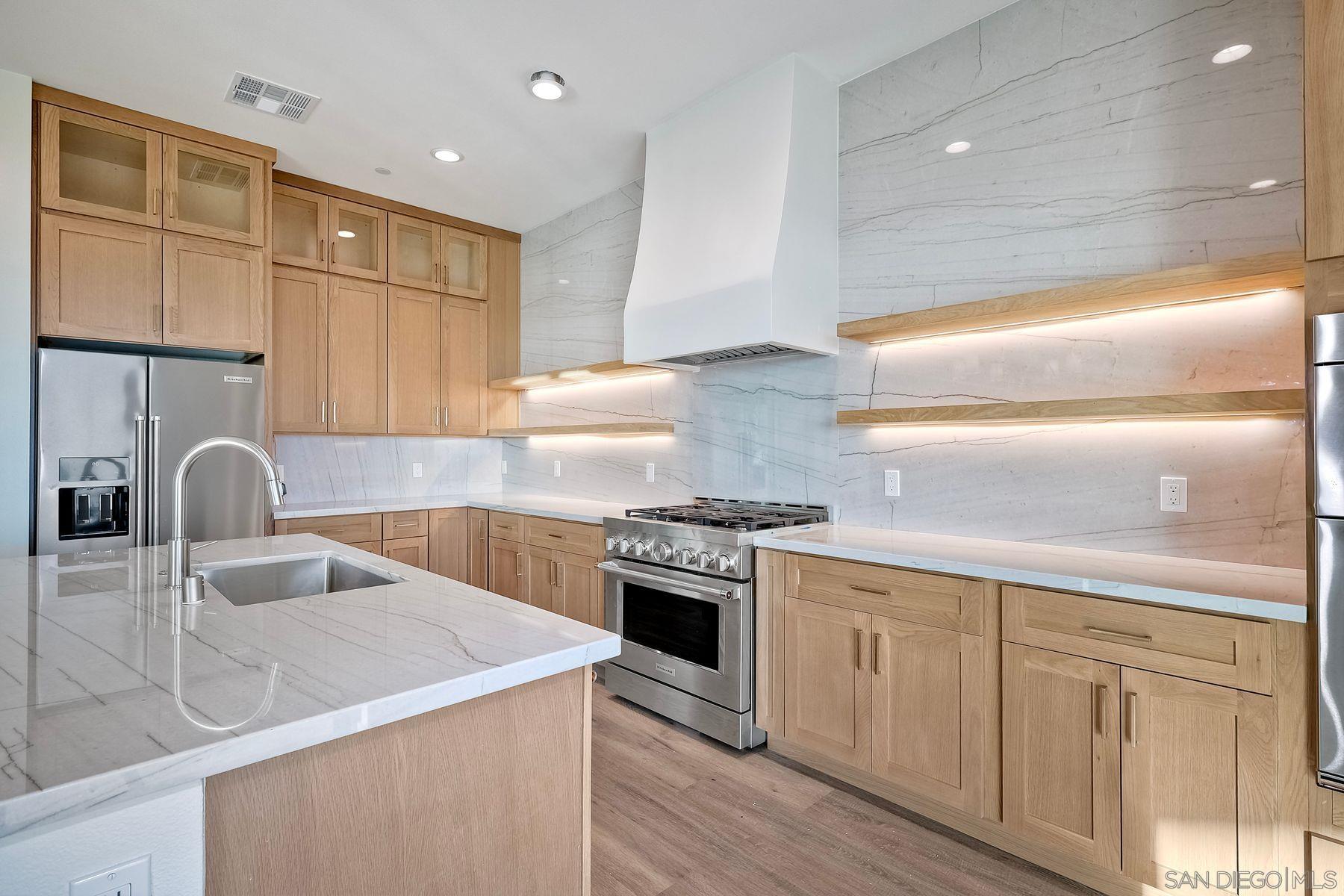 Detail Gallery Image 23 of 54 For 11631  via Trevi, Lakeside,  CA 92040 - 5 Beds | 3/1 Baths