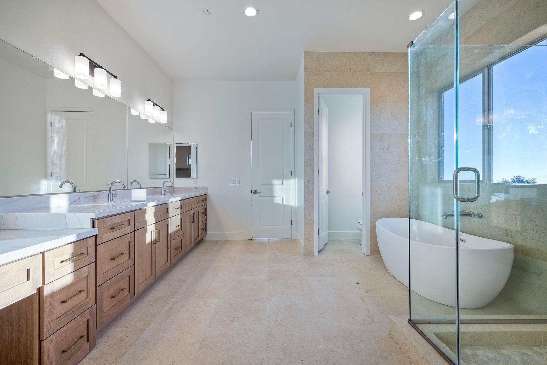 Detail Gallery Image 29 of 54 For 11631  via Trevi, Lakeside,  CA 92040 - 5 Beds | 3/1 Baths