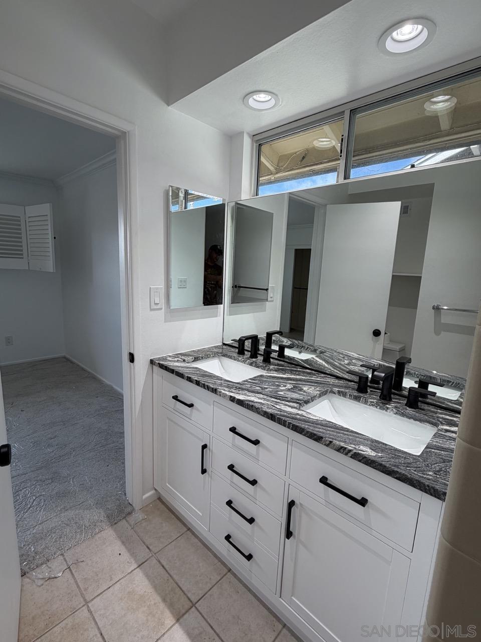 Detail Gallery Image 11 of 44 For 5782  Scripps, San Diego,  CA 92122 - 3 Beds | 2 Baths