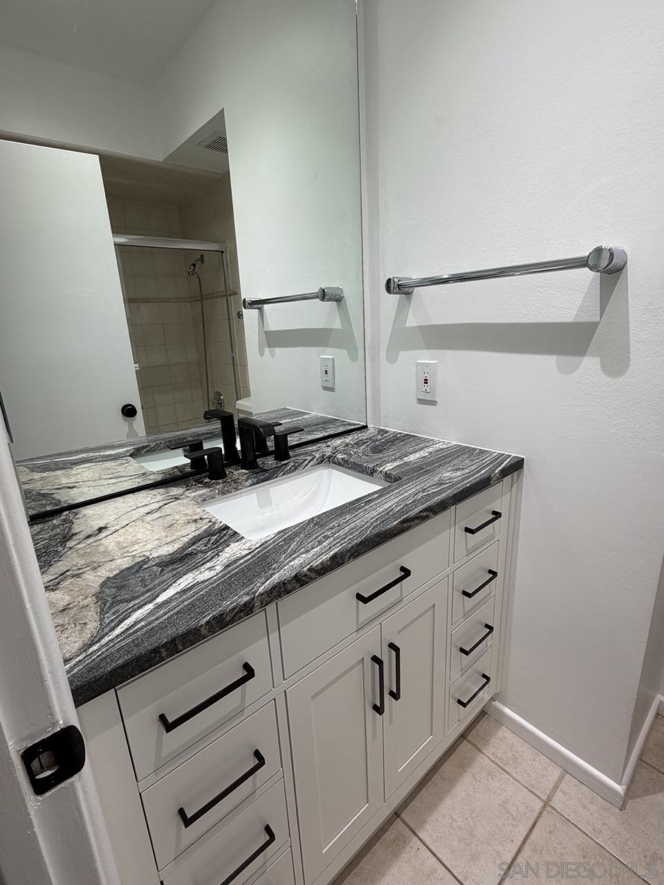 Detail Gallery Image 13 of 44 For 5782  Scripps, San Diego,  CA 92122 - 3 Beds | 2 Baths