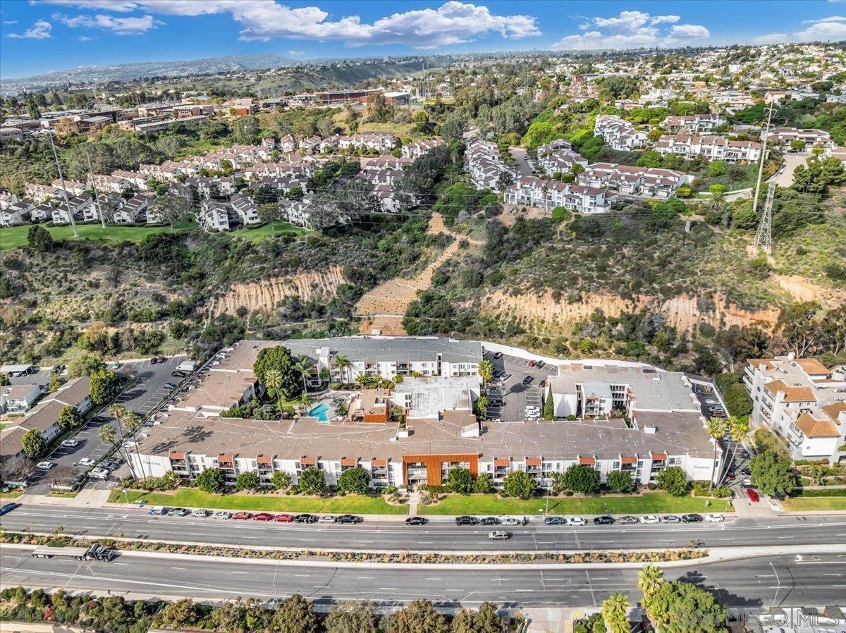 Detail Gallery Image 2 of 23 For 6780  Friars Rd  #214,  San Diego,  CA 92108 - 1 Beds | 1 Baths