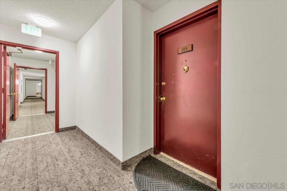 Detail Gallery Image 5 of 23 For 6780  Friars Rd  #214,  San Diego,  CA 92108 - 1 Beds | 1 Baths