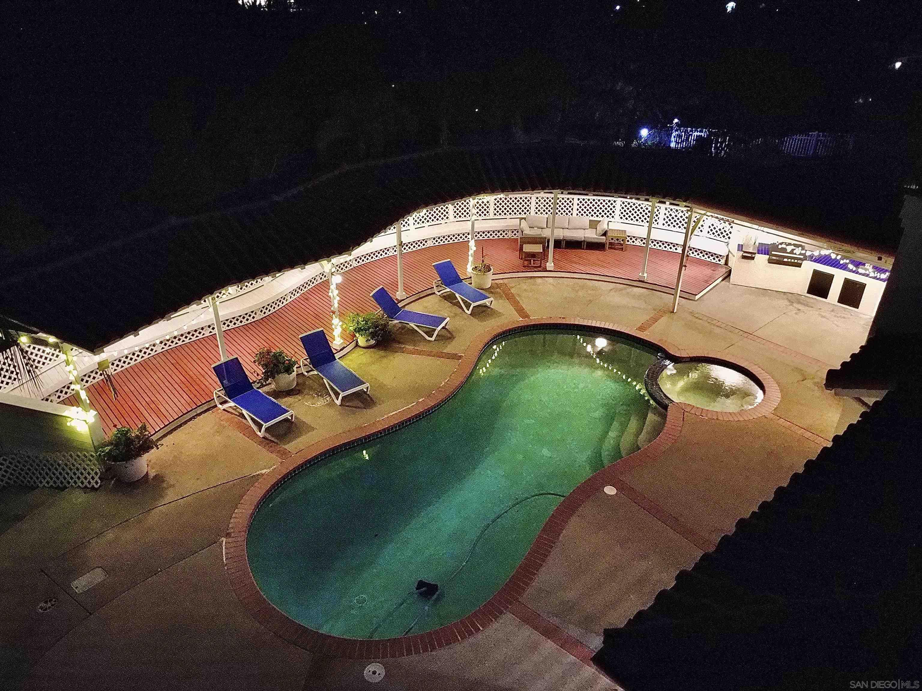 Detail Gallery Image 4 of 51 For 3605  Hidden Trail Dr, Jamul,  CA 91935 - 4 Beds | 3 Baths