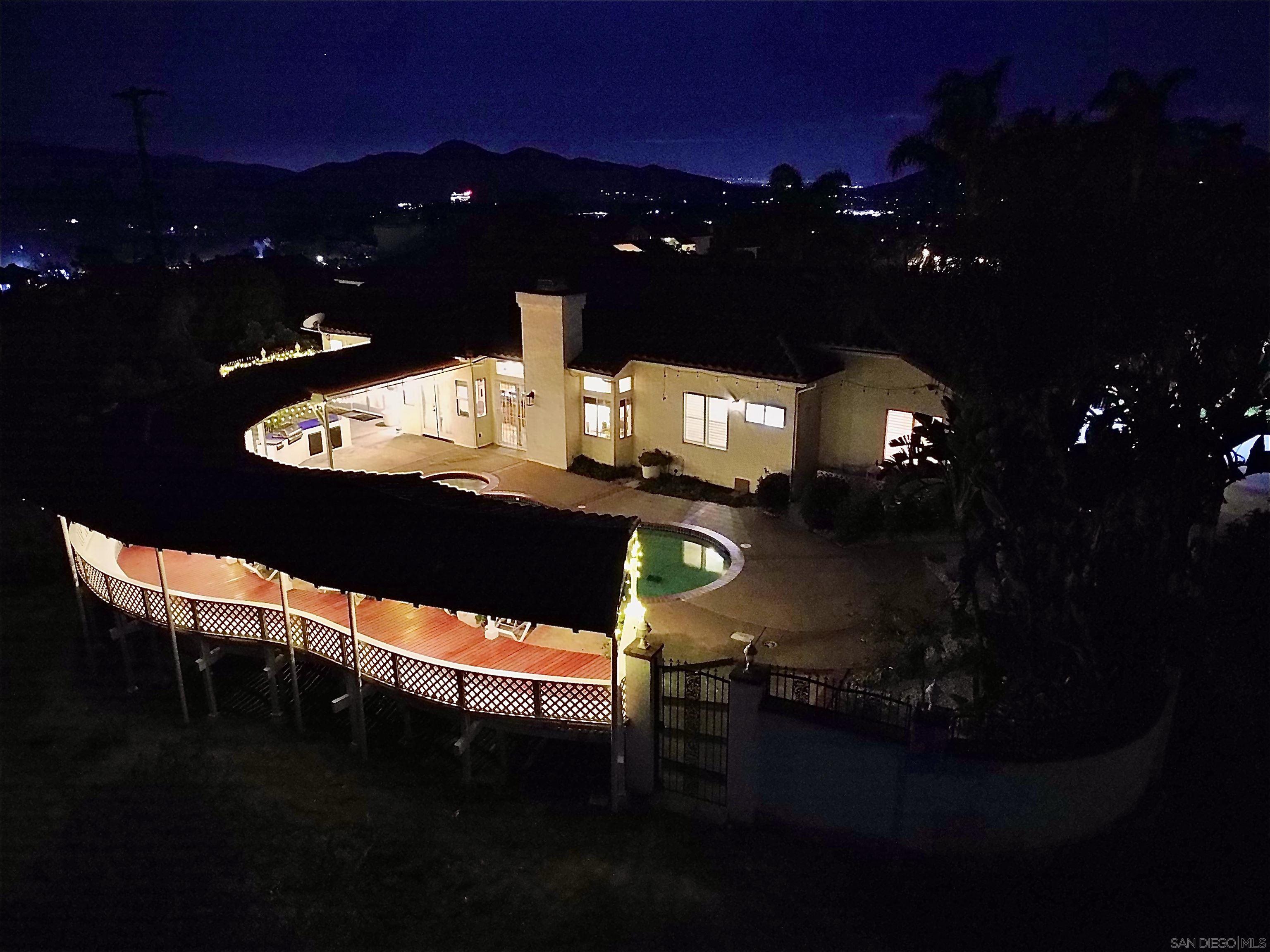 Detail Gallery Image 42 of 51 For 3605  Hidden Trail Dr, Jamul,  CA 91935 - 4 Beds | 3 Baths