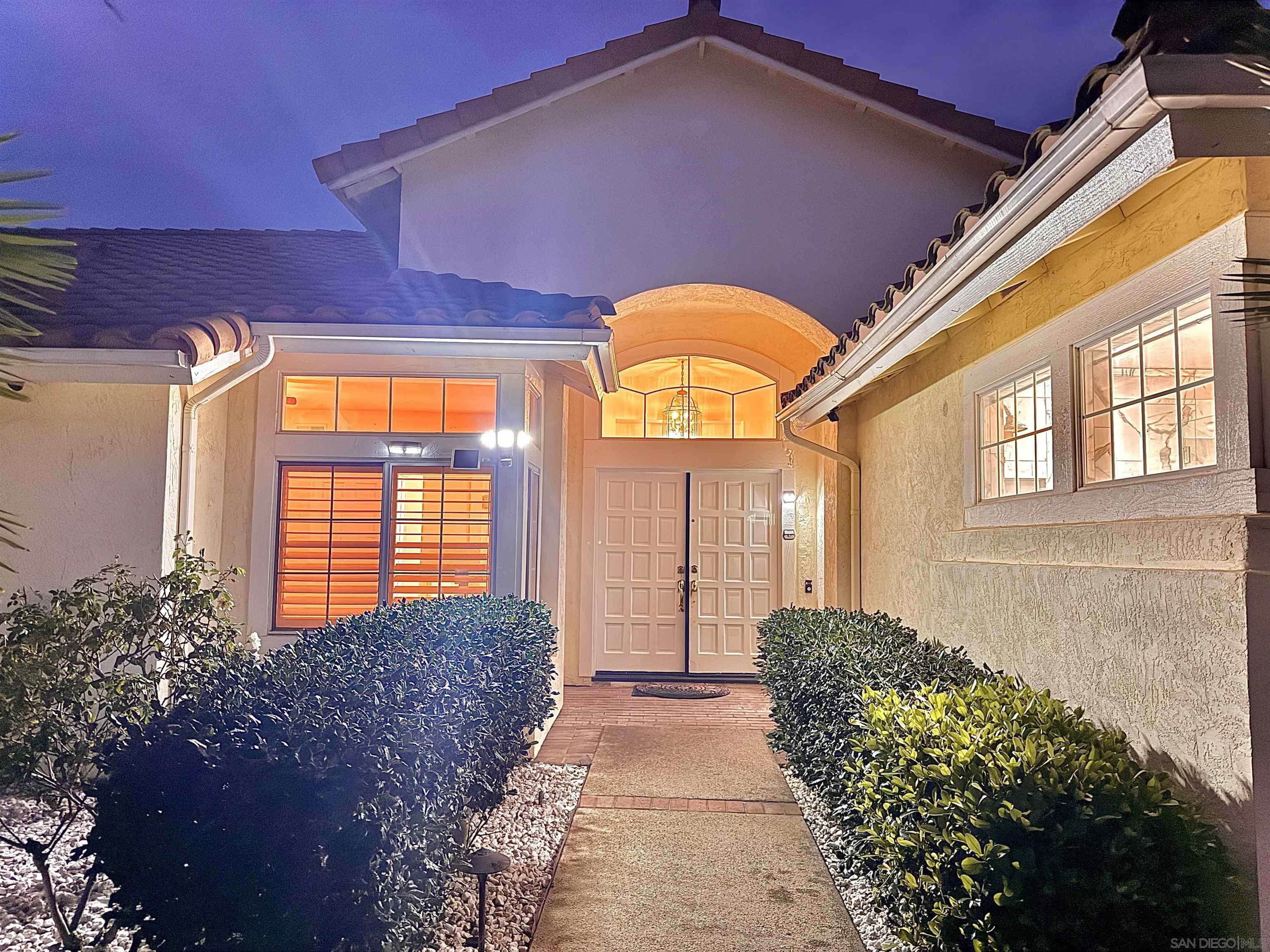 Detail Gallery Image 10 of 51 For 3605  Hidden Trail Dr, Jamul,  CA 91935 - 4 Beds | 3 Baths