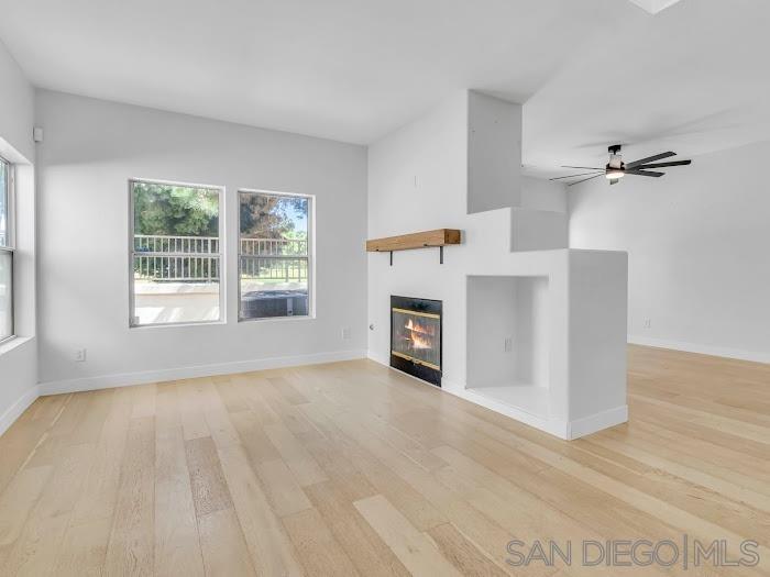 Detail Gallery Image 4 of 14 For 1113  Pacific Grove Loop, Chula Vista,  CA 91915 - 4 Beds | 2/1 Baths