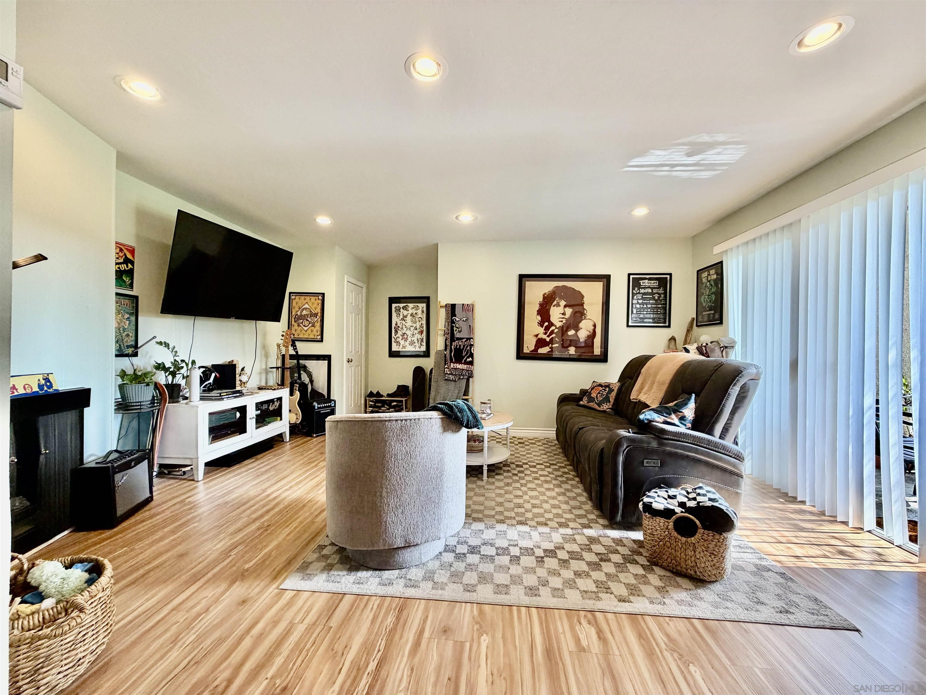 Detail Gallery Image 10 of 43 For 5350  Baltimore Dr  #5,  La Mesa,  CA 91942 - 1 Beds | 1 Baths