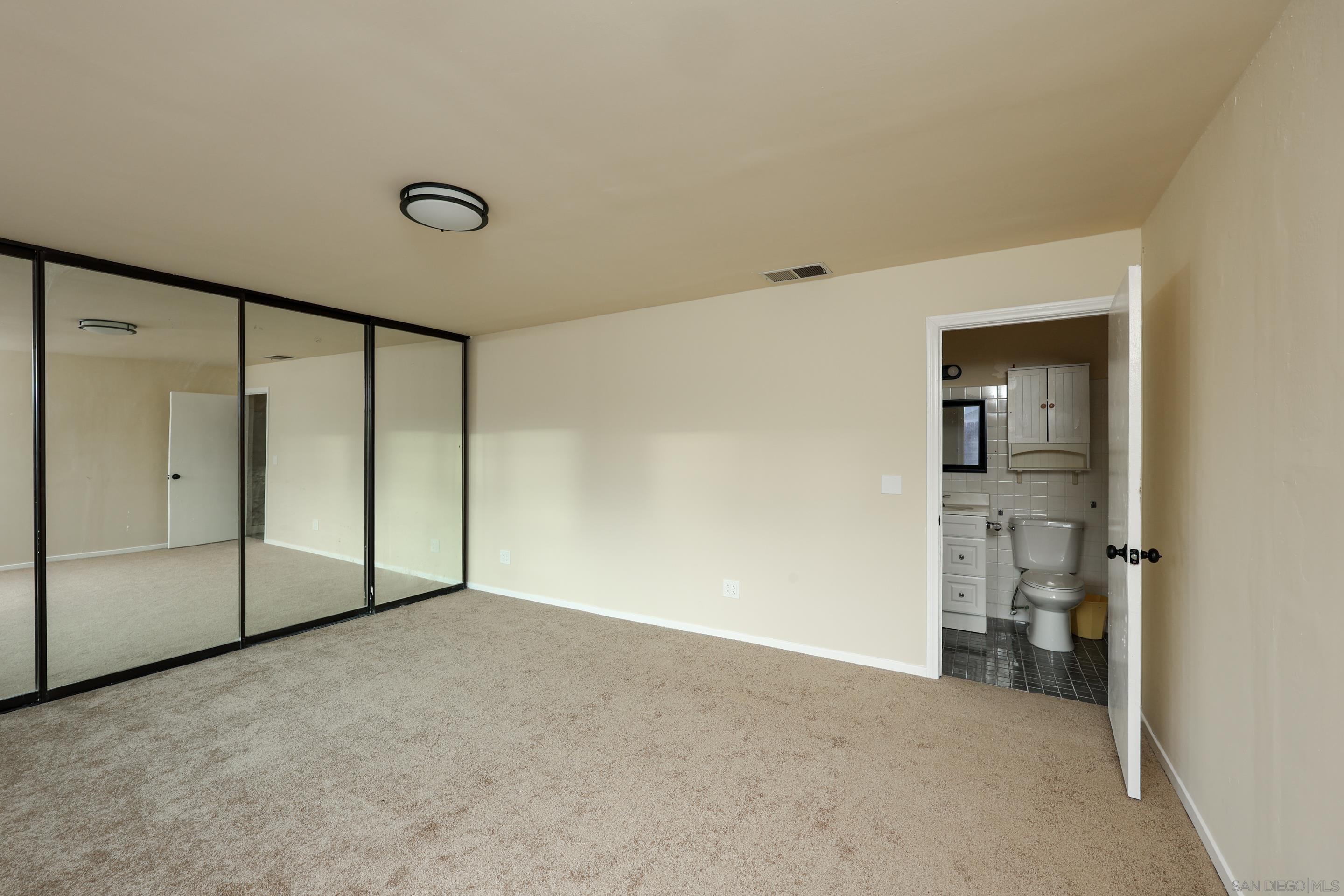 Detail Gallery Image 12 of 15 For 10866  Sandy Hook Rd, San Diego,  CA 92126 - 4 Beds | 3 Baths