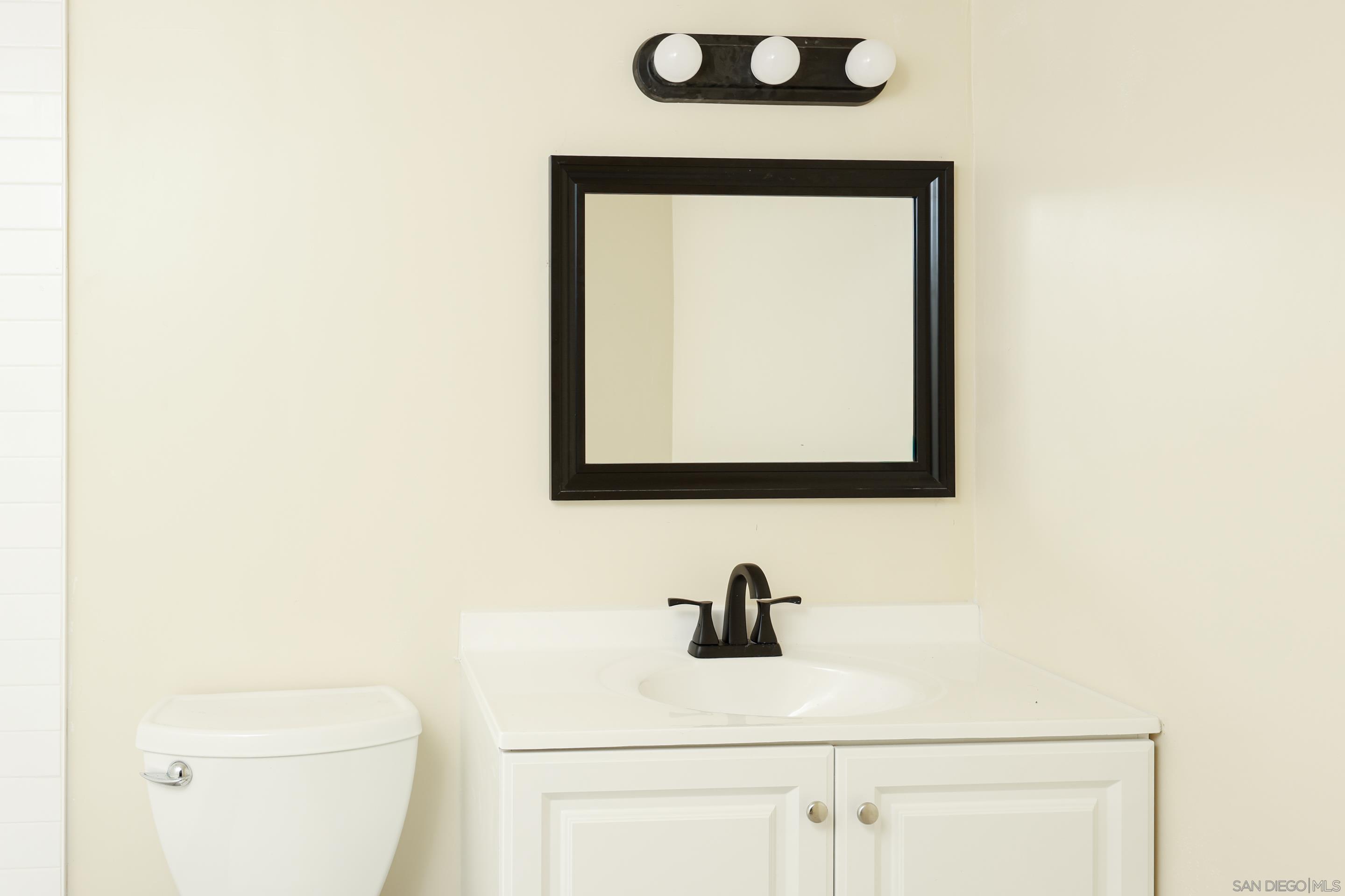 Detail Gallery Image 7 of 15 For 10866  Sandy Hook Rd, San Diego,  CA 92126 - 4 Beds | 3 Baths