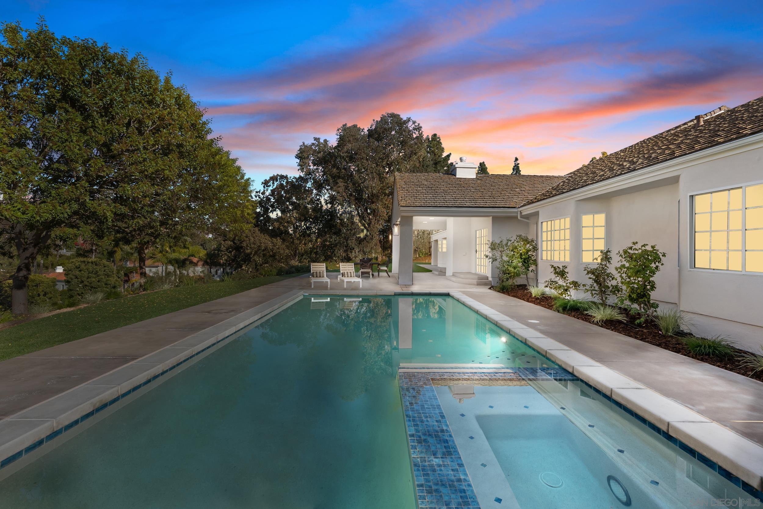 Detail Gallery Image 34 of 51 For 17515  Circa Oriente, Rancho Santa Fe,  CA 92067 - 5 Beds | 4/2 Baths