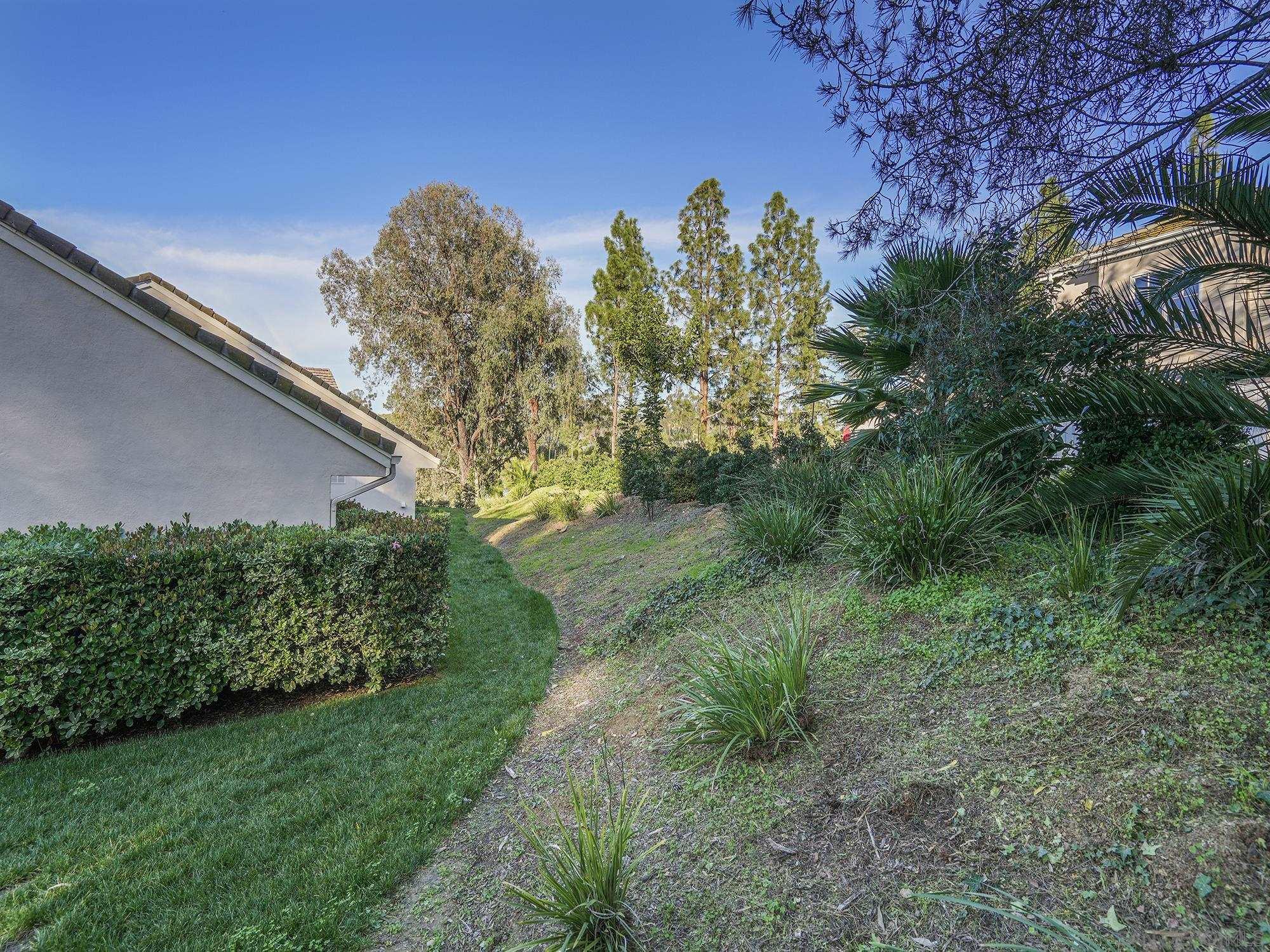 Detail Gallery Image 37 of 53 For 17515  Circa Oriente, Rancho Santa Fe,  CA 92067 - 5 Beds | 4/2 Baths