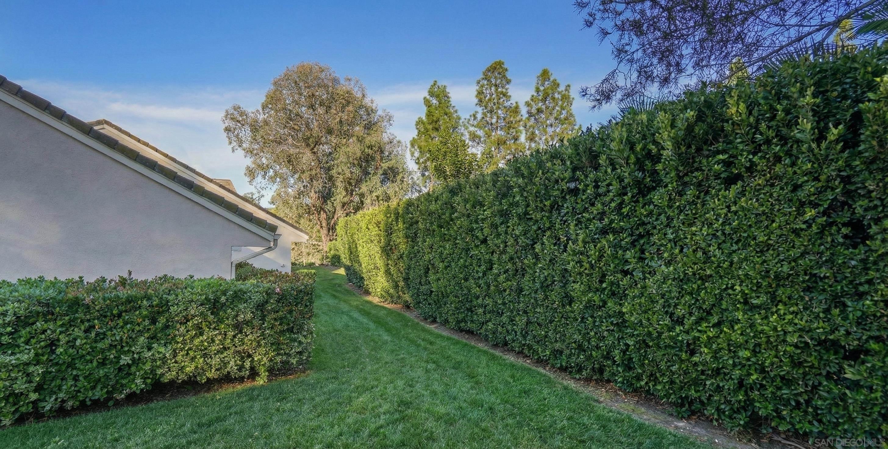 Detail Gallery Image 36 of 51 For 17515  Circa Oriente, Rancho Santa Fe,  CA 92067 - 5 Beds | 4/2 Baths